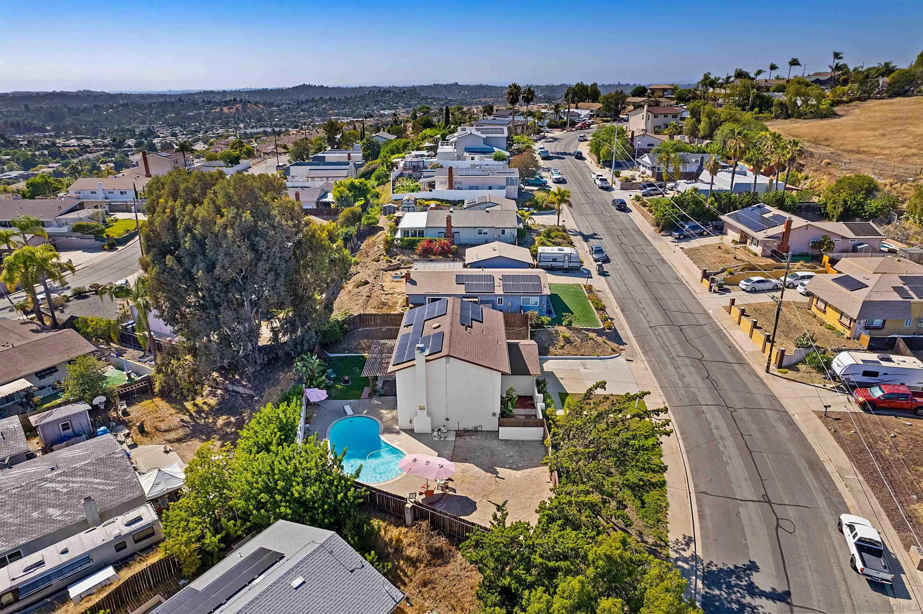https://cdn.realtyfeed.com/cdn/127/260013692/46542cf52bccd28a93c04499dc00ac83.webp