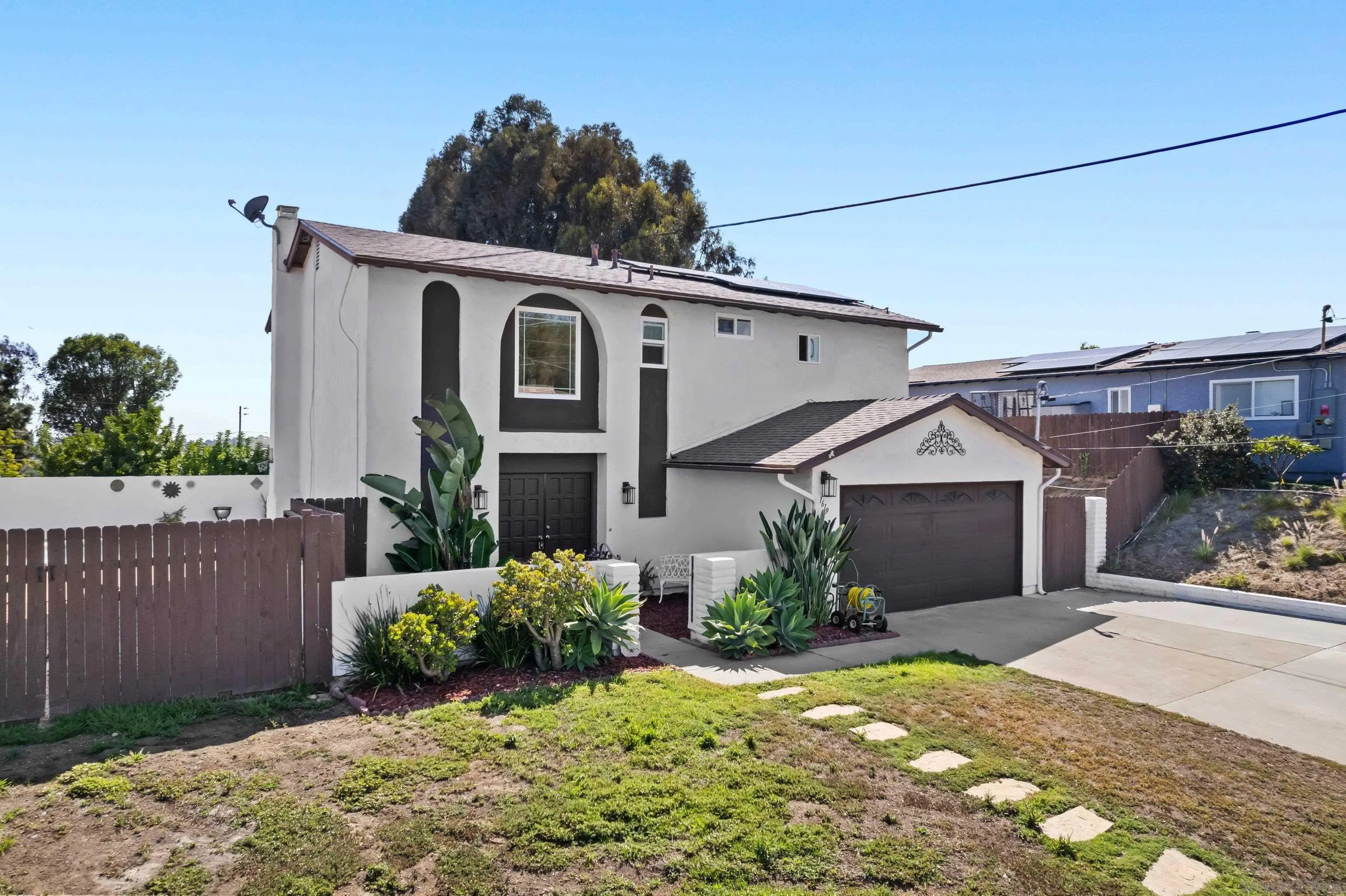 https://cdn.realtyfeed.com/cdn/127/260013692/c614a6e78548c8ca660391ec5afe03df.webp