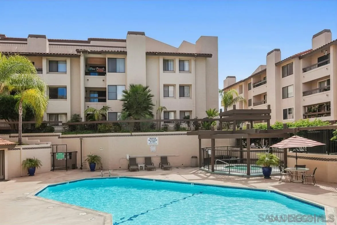 https://cdn.realtyfeed.com/cdn/127/260013694/a720e81f7641d3aaa4d6a96c974af7fc.webp