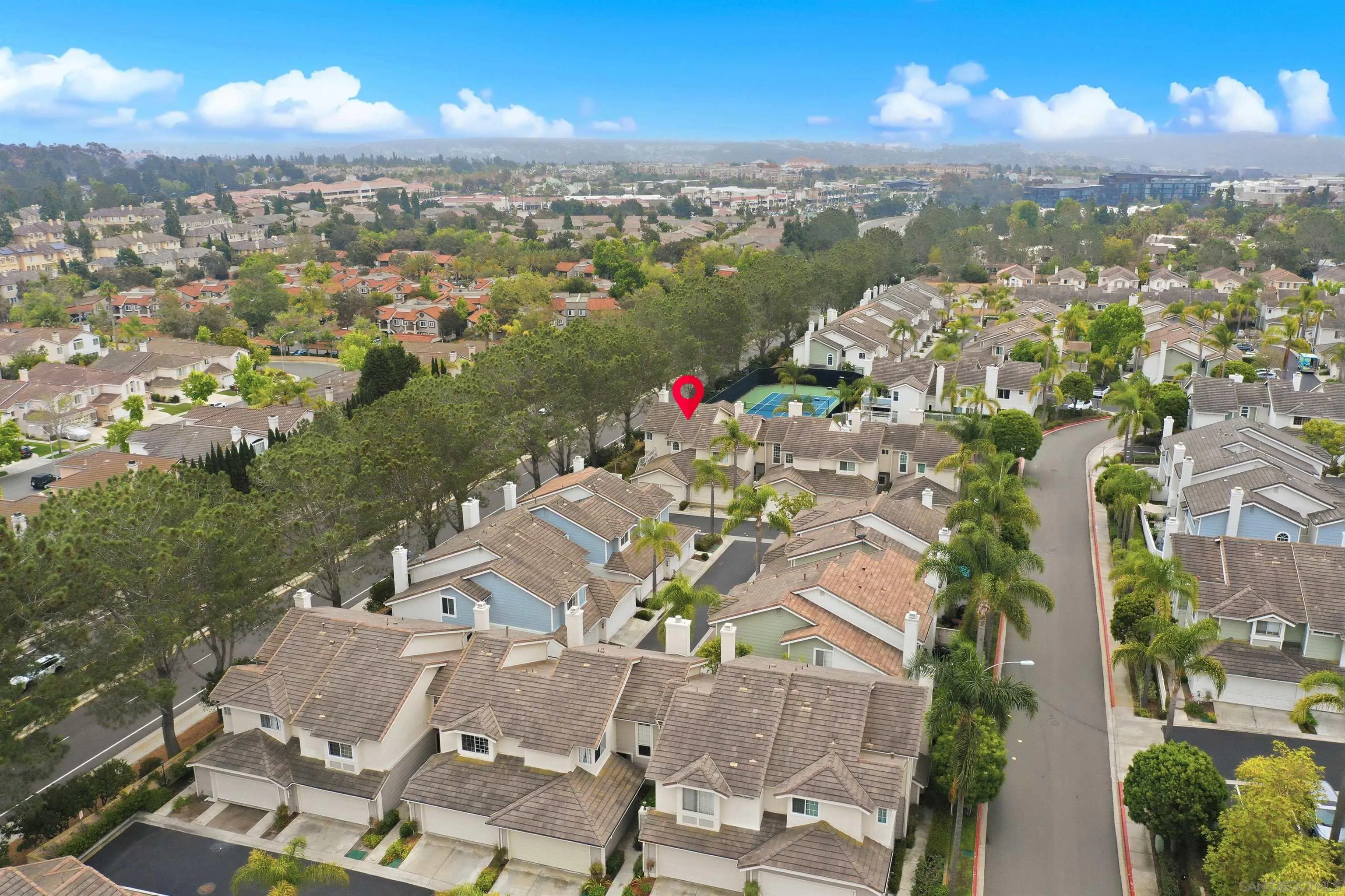 https://cdn.realtyfeed.com/cdn/127/260013696/1a73b4e2ffdba074134c95fd741813bc.webp
