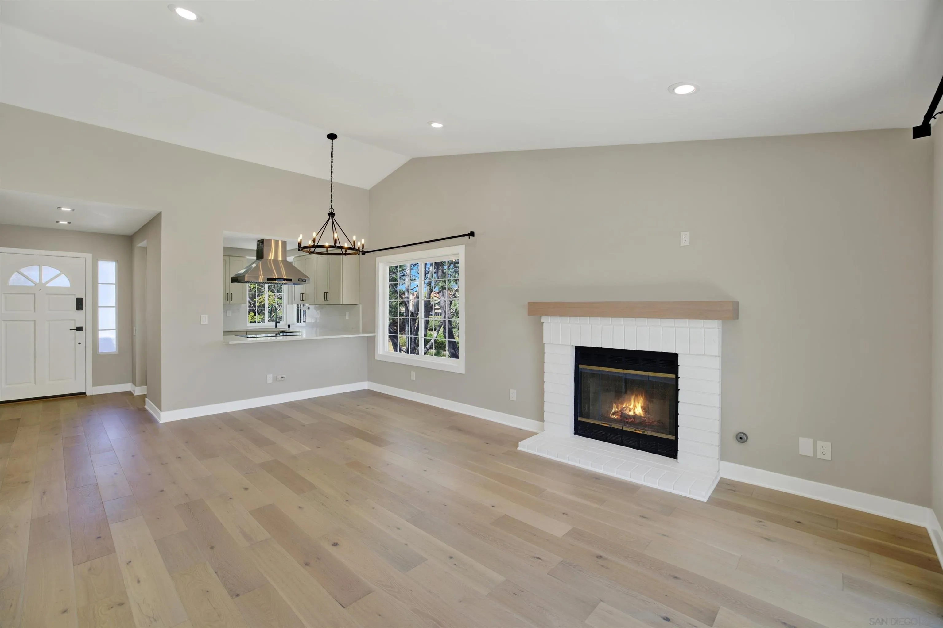 Photo #7: 260013696 Listing: Photo #7