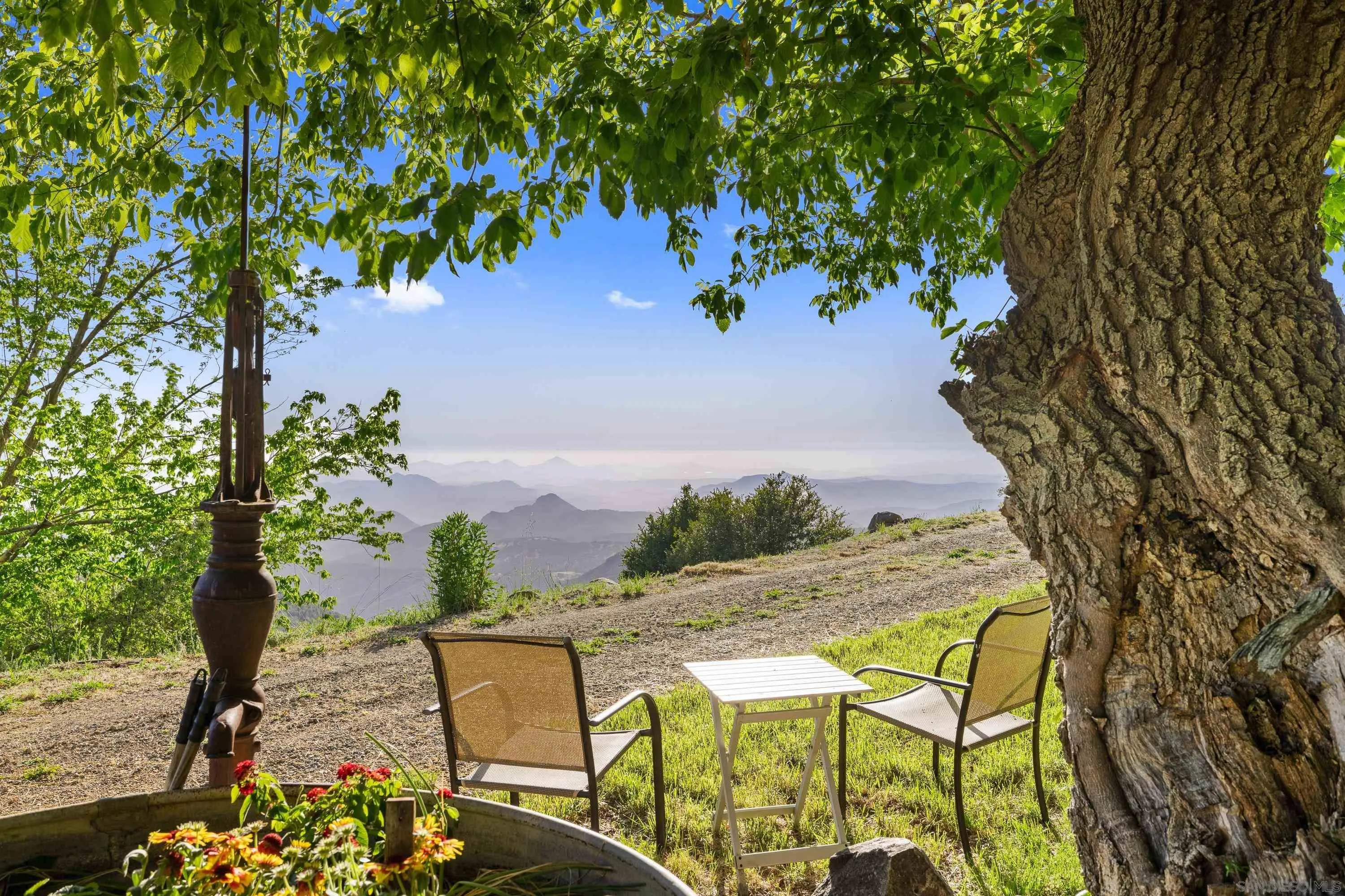 https://cdn.realtyfeed.com/cdn/127/260013699/267304955e6776257ae218d98056981f.webp