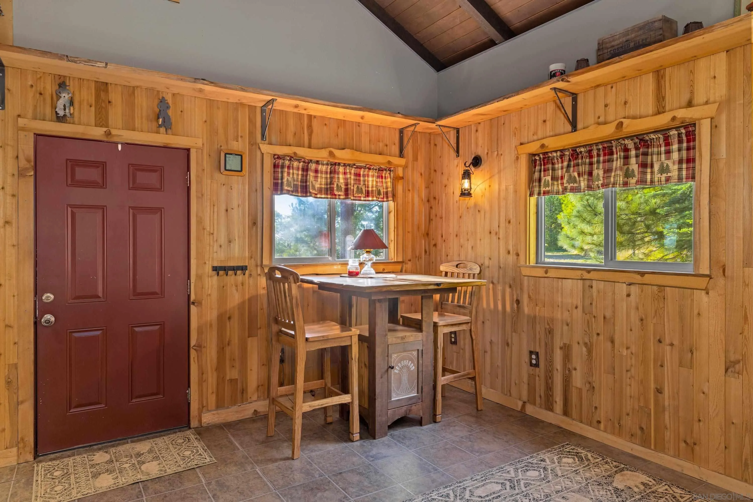 https://cdn.realtyfeed.com/cdn/127/260013699/ba186298047ce5ebc41224d7eb08e2ec.webp