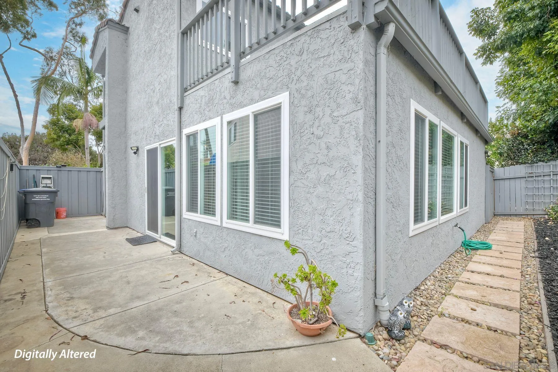 https://cdn.realtyfeed.com/cdn/127/260013701/1992641f37b34f00caf1c3a942d09e36.webp