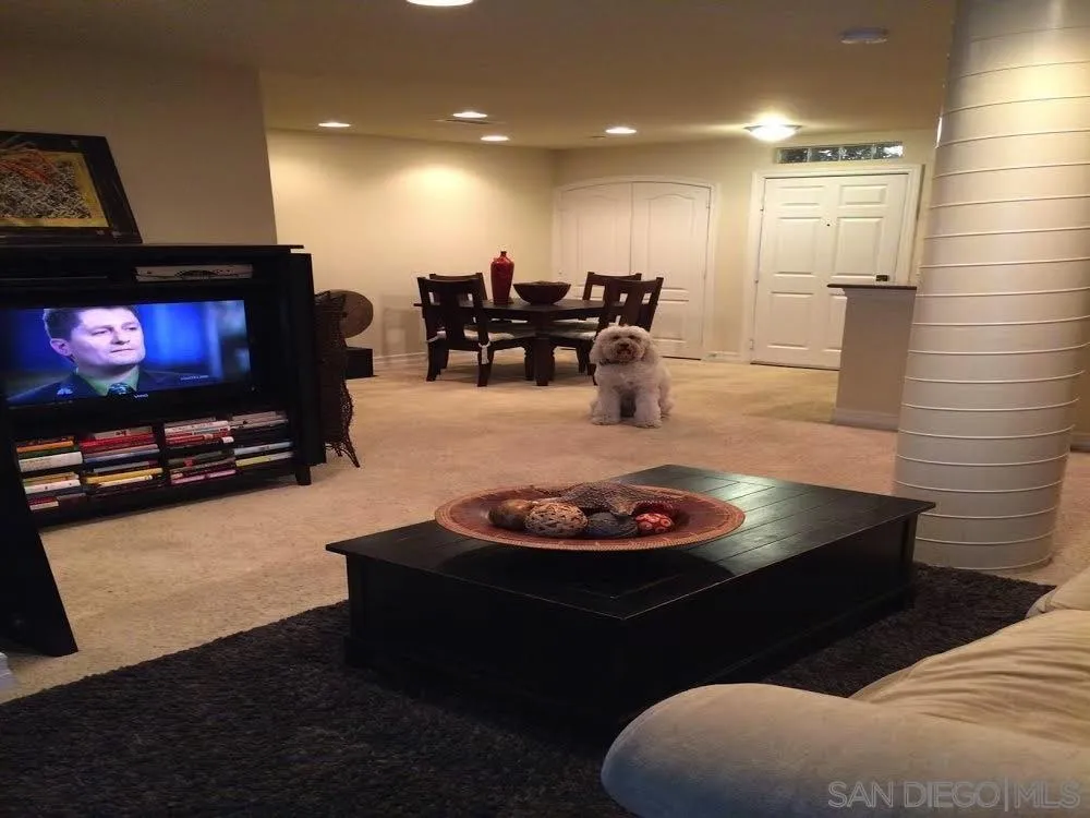 Photo #4: 260013705 Listing: Photo #4