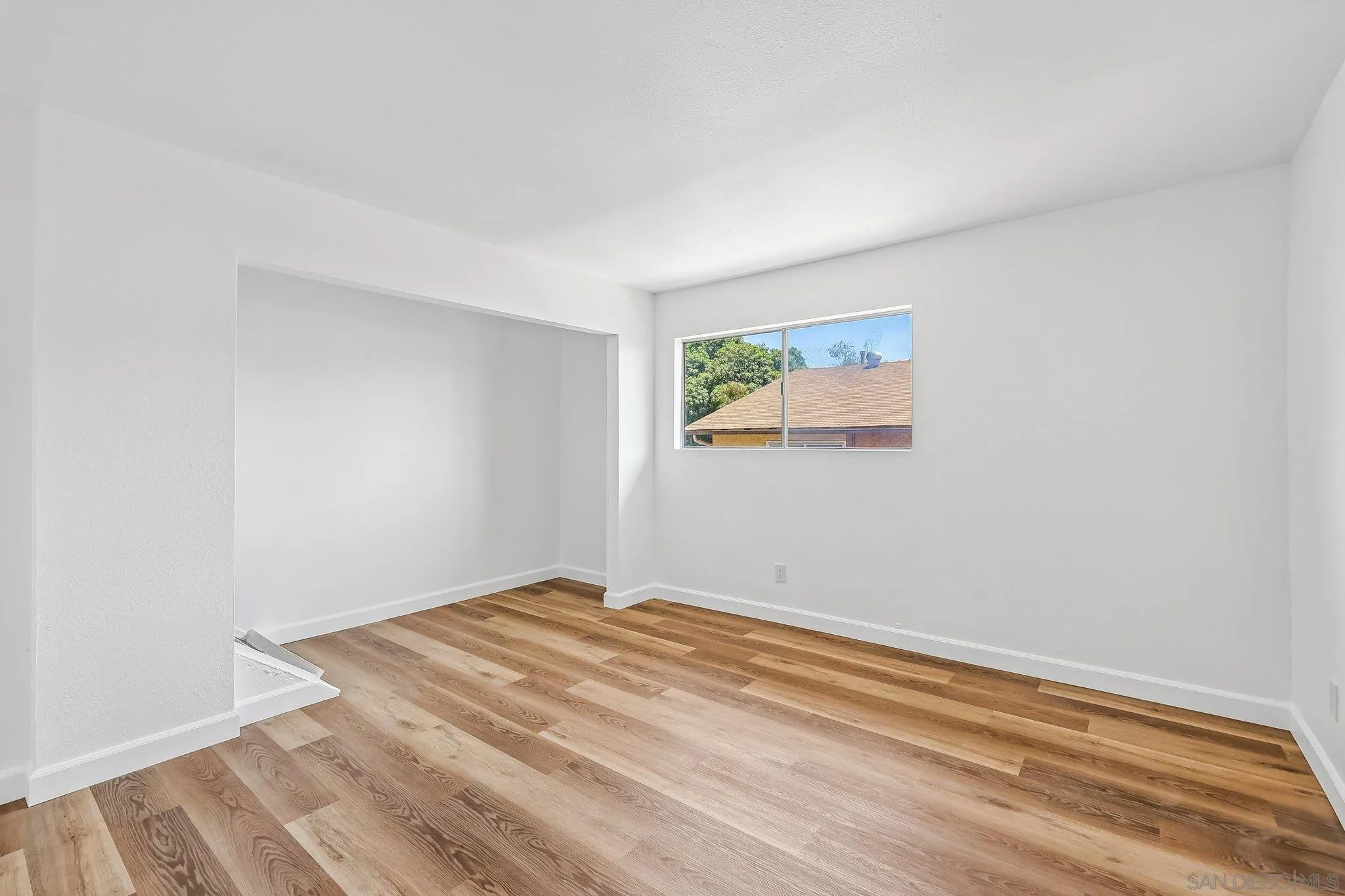 https://cdn.realtyfeed.com/cdn/127/260013706/3447ea9a9aee072b7d9c8244b263d207.webp