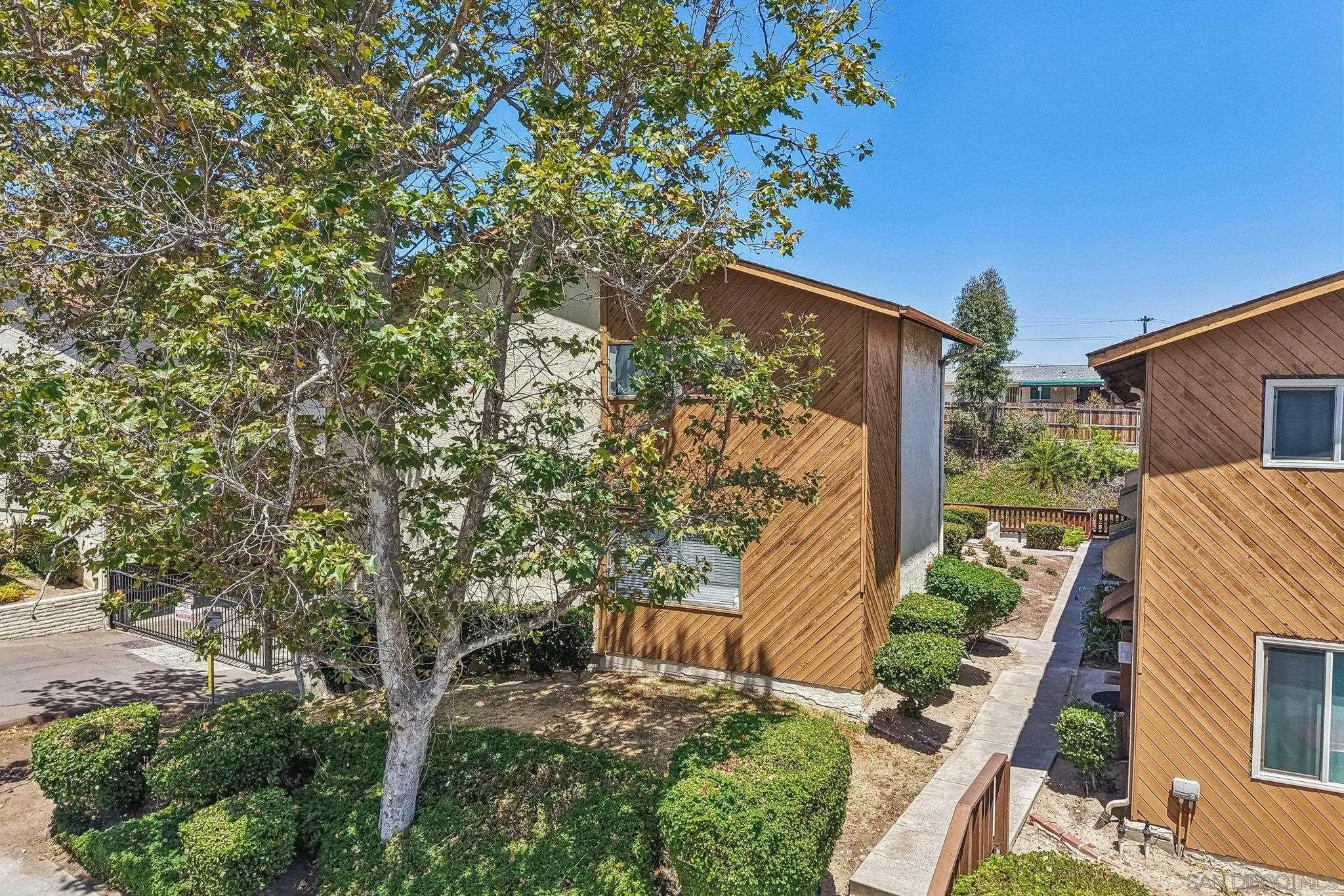 https://cdn.realtyfeed.com/cdn/127/260013706/397efce41fd87eb4371b983238d6bba5.webp
