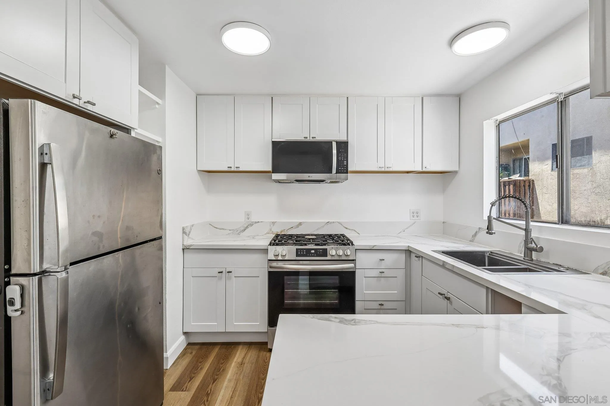 https://cdn.realtyfeed.com/cdn/127/260013706/6a859e3f6d832b962b8d75f5d605f476.webp