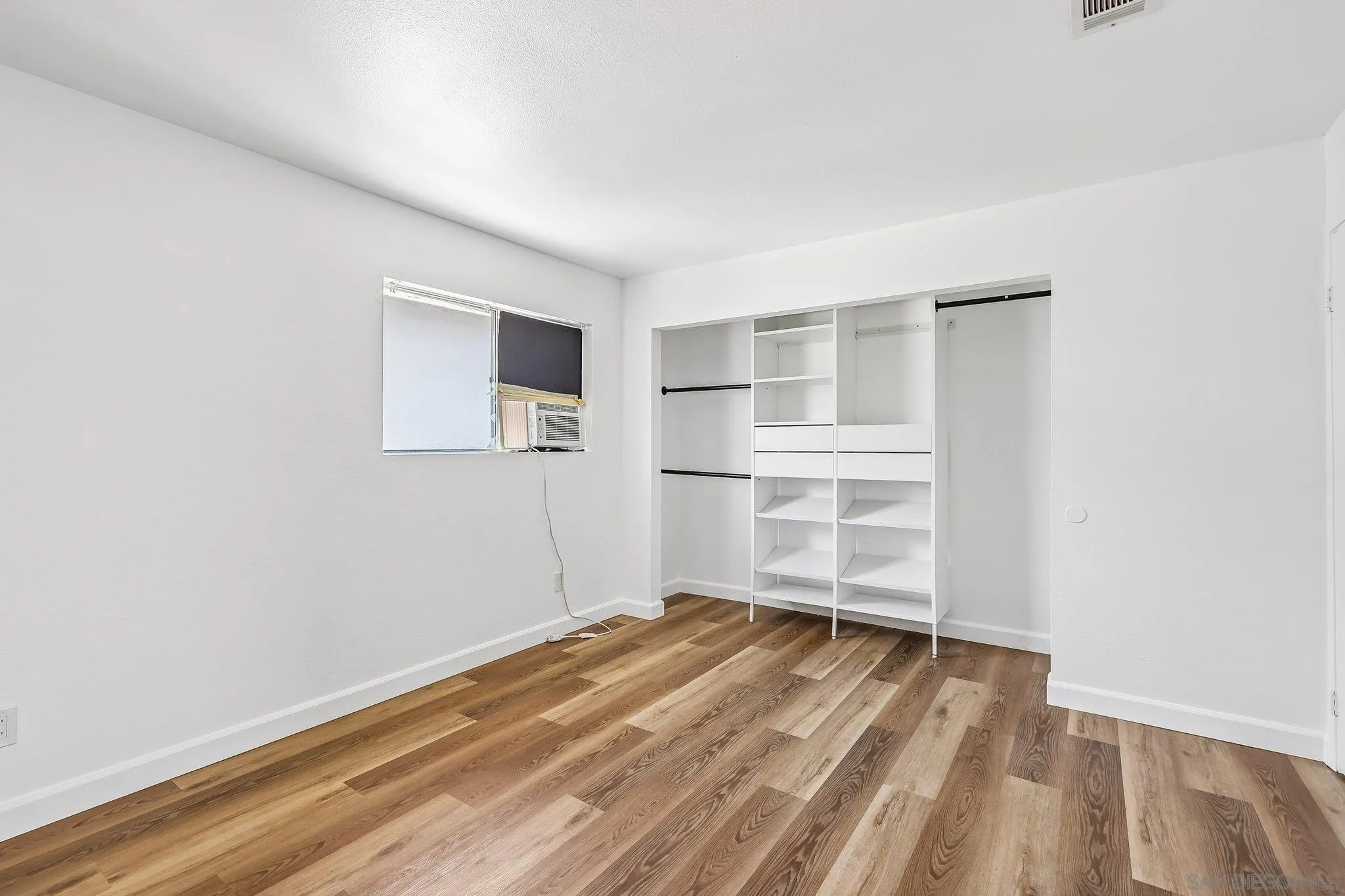 https://cdn.realtyfeed.com/cdn/127/260013706/a528533eb83b6e9640238c2f06610567.webp