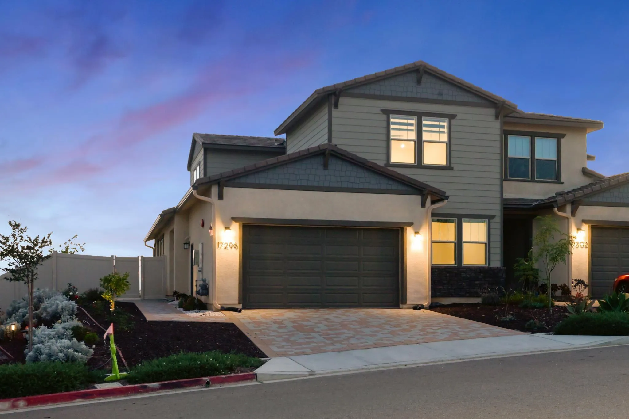 Photo #1: 260013715 Listing: Photo #1