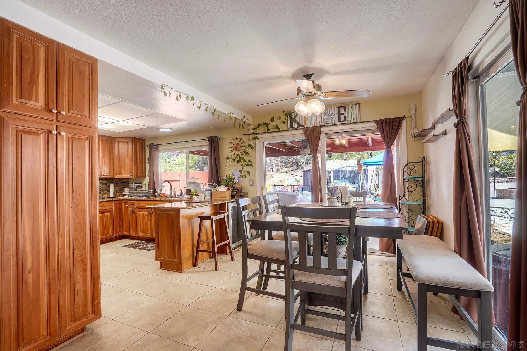 12543 Via Diego, San Diego, CA 92040 - Photo 3 of 25, San Diego, CA