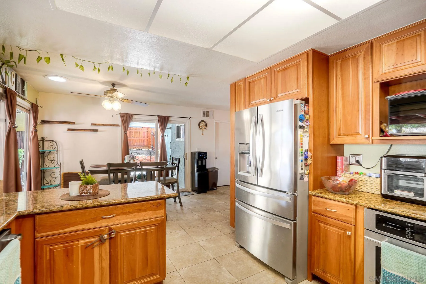 12543 Via Diego, San Diego, CA 92040 - Photo 4 of 25, San Diego, CA