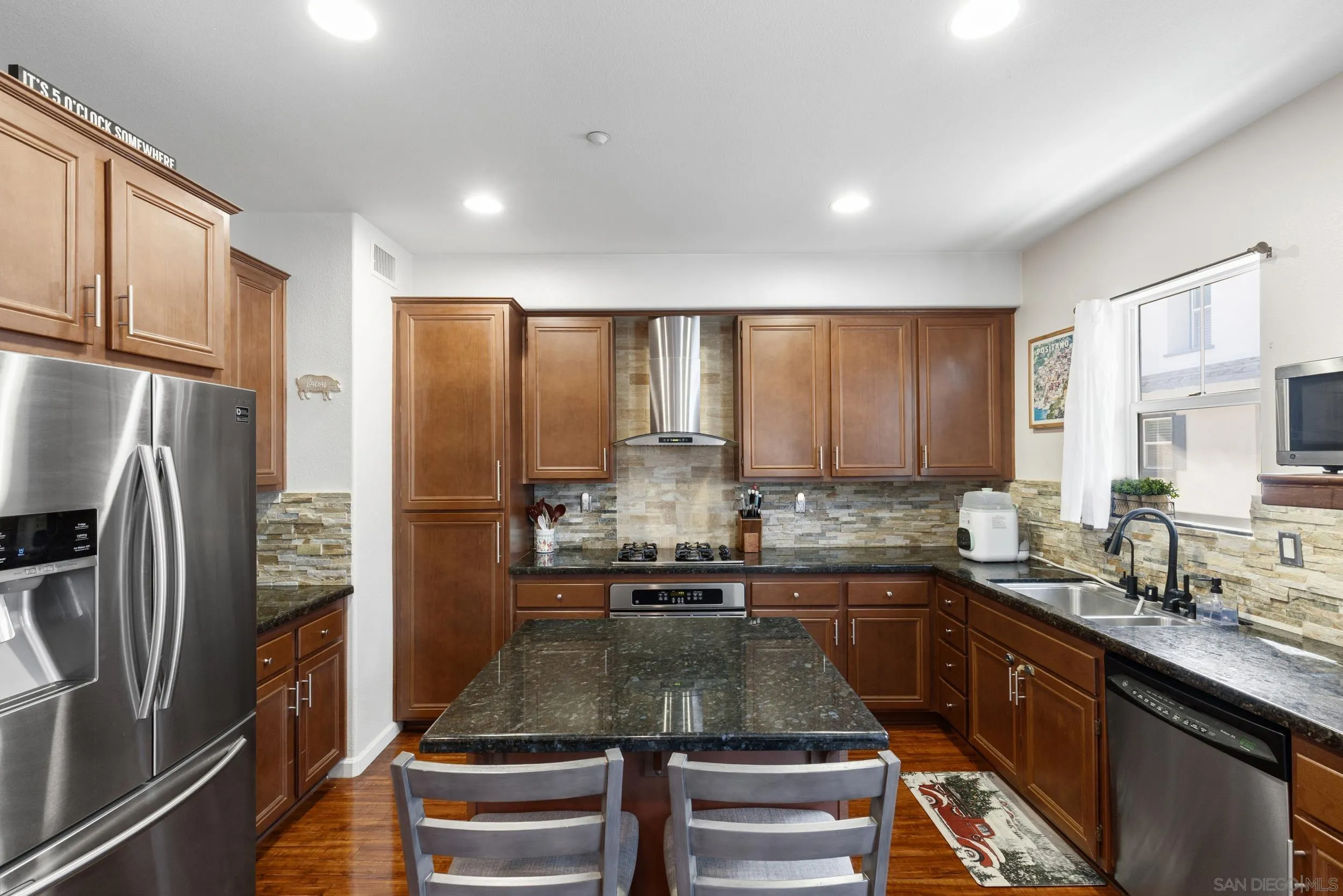 Photo #11: 260013723 Listing: Photo #11