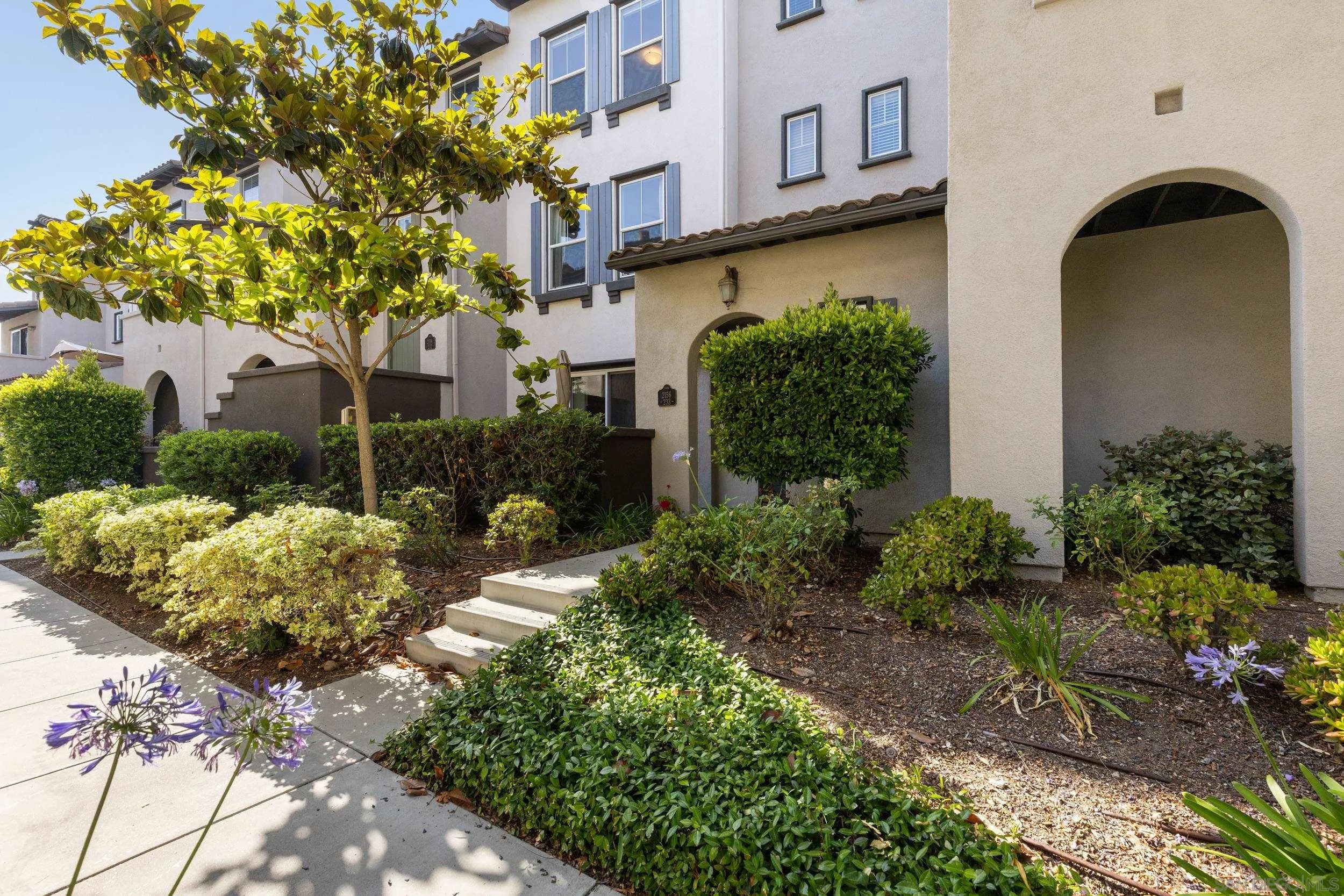 Photo #1: 260013723 Listing: Photo #1
