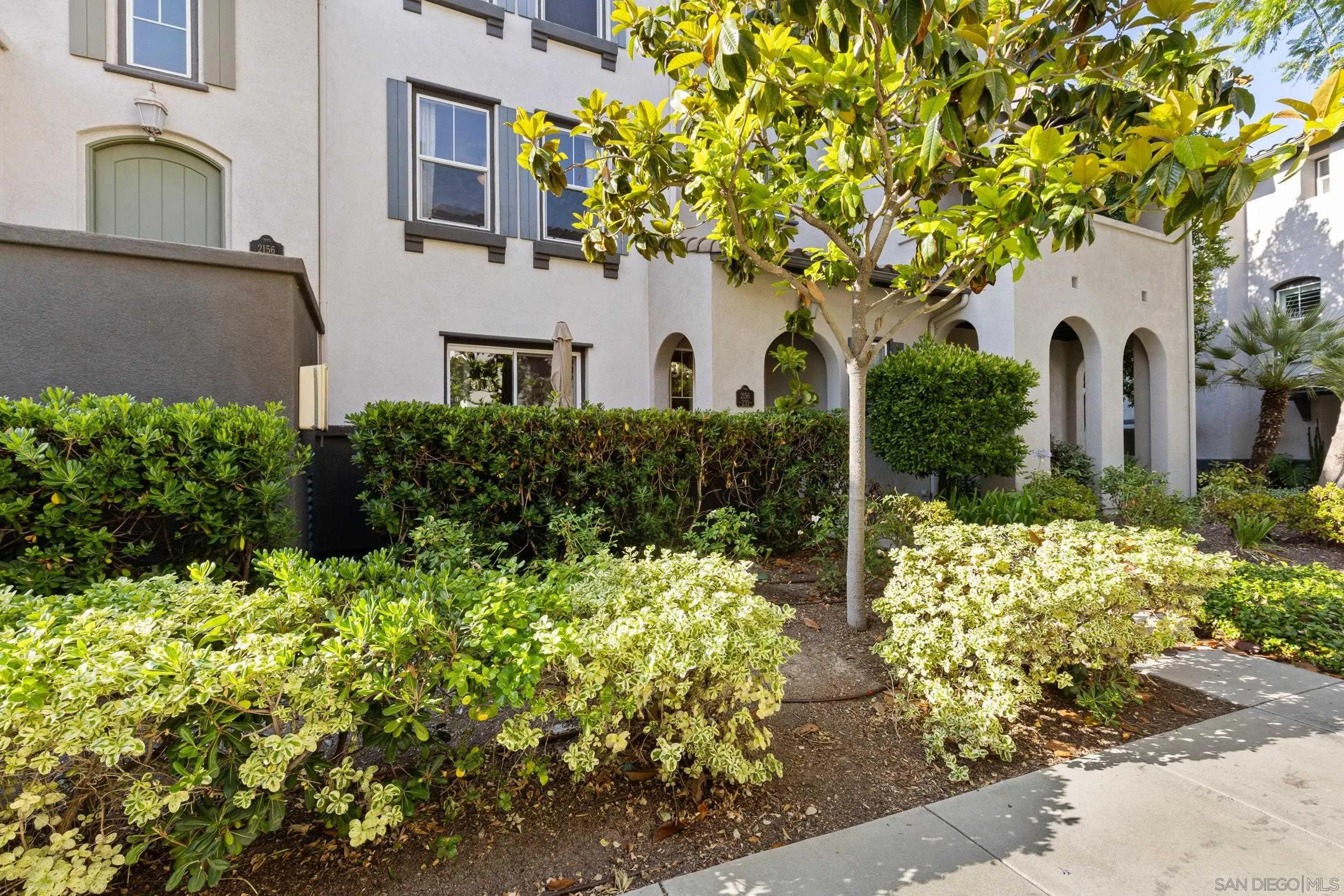 Photo #2: 260013723 Listing: Photo #2