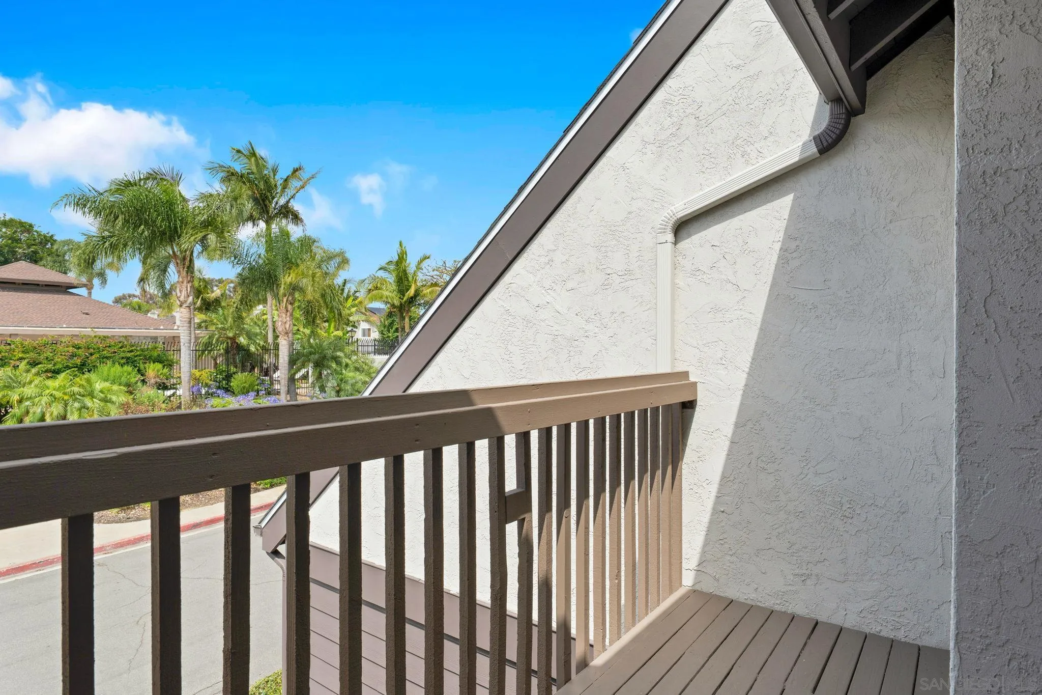 https://cdn.realtyfeed.com/cdn/127/260013725/ff47496509915ae95fa0bb0502ecf46b.webp