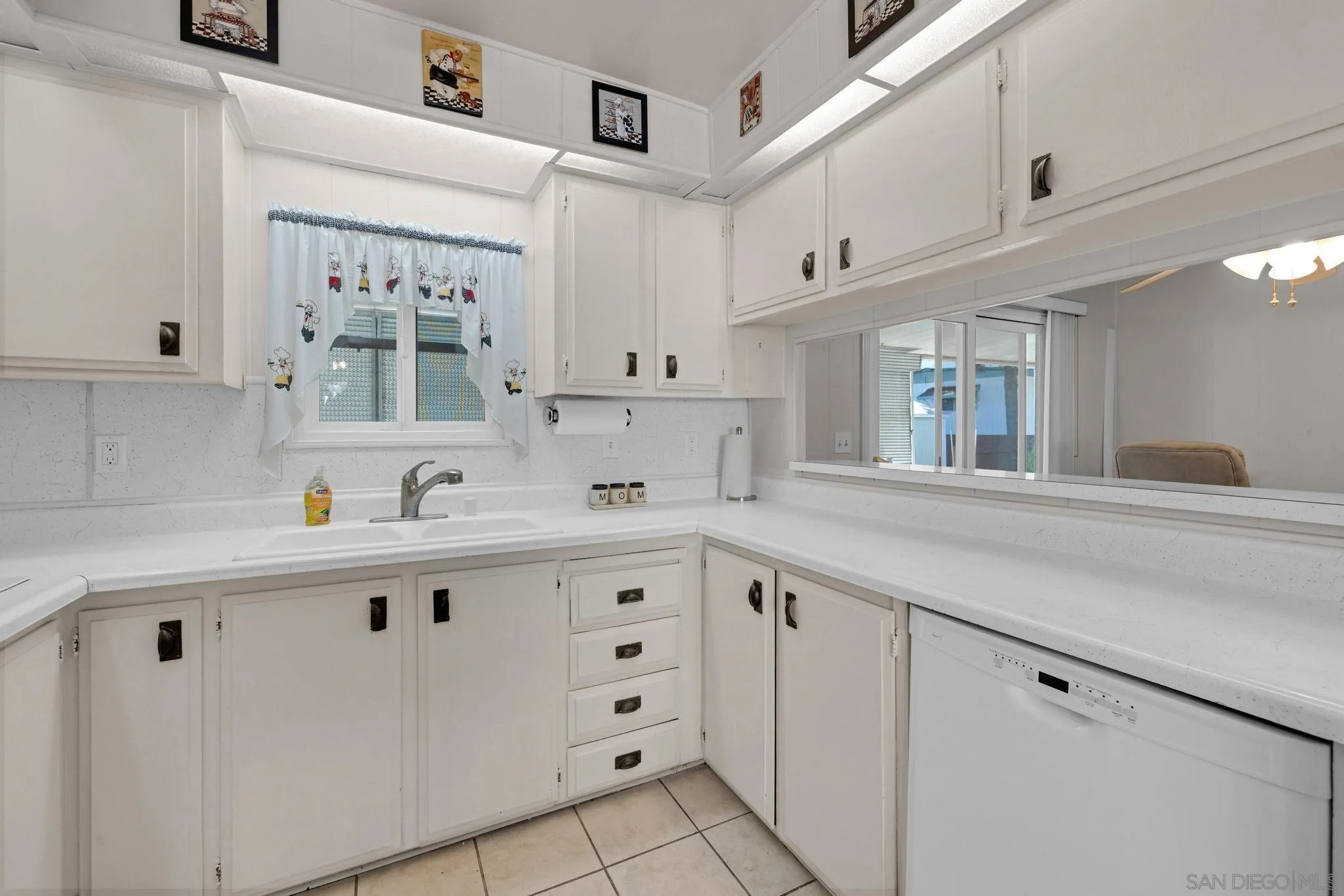 https://cdn.realtyfeed.com/cdn/127/260013729/225bc435136ab33d6501cbffea4e6ce0.webp