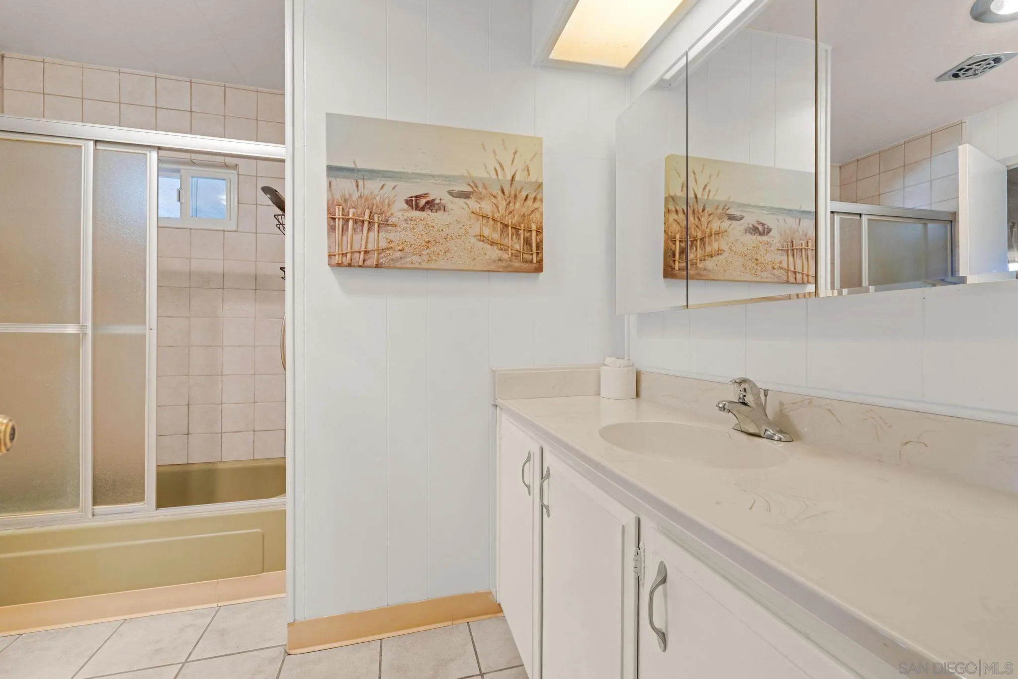 https://cdn.realtyfeed.com/cdn/127/260013729/7c25a39637ea7ac68f96e613b06876a0.webp