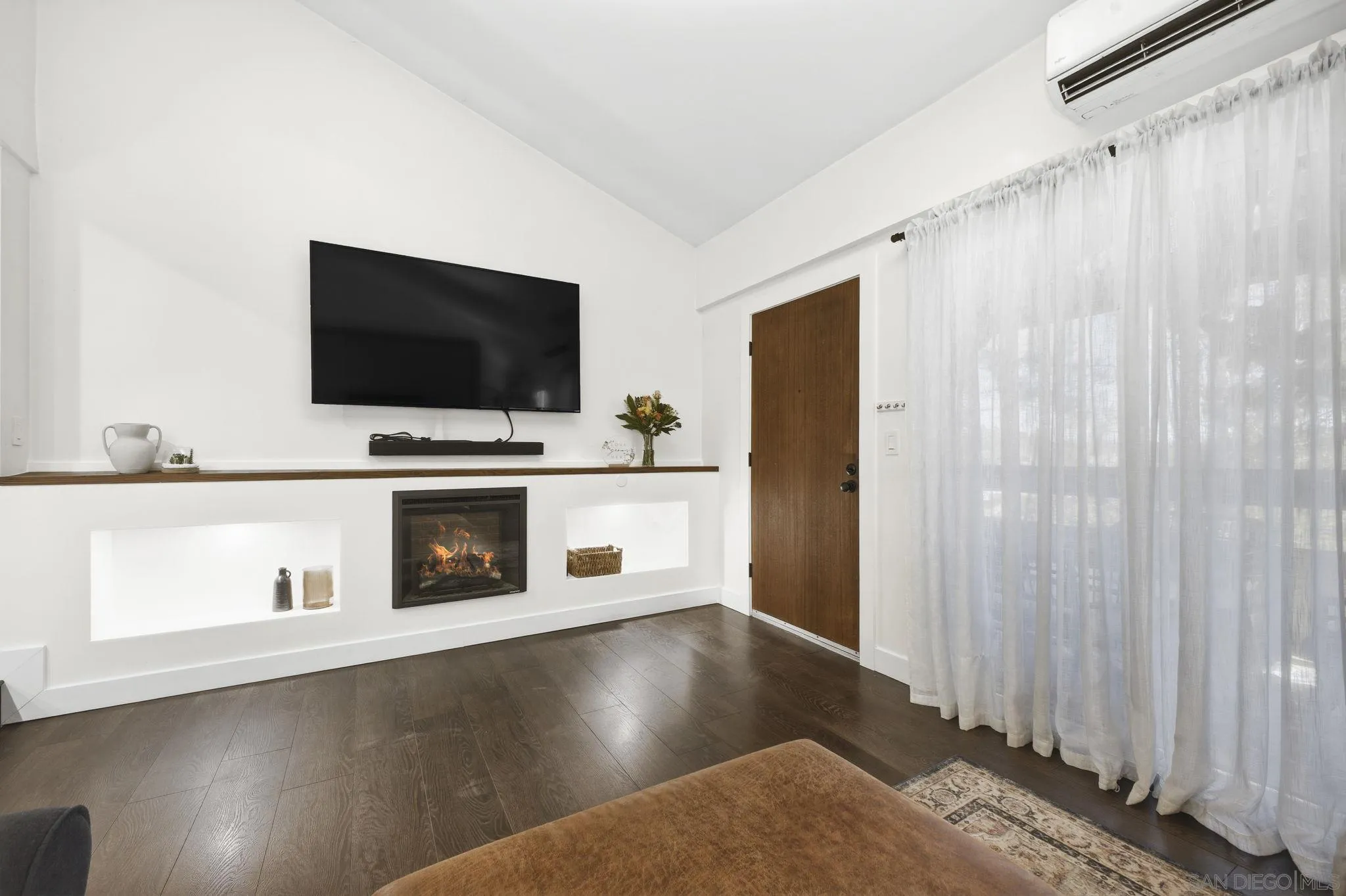 https://cdn.realtyfeed.com/cdn/127/260013730/5812fa09bbf364e8c709a1dbb76fe9f2.webp