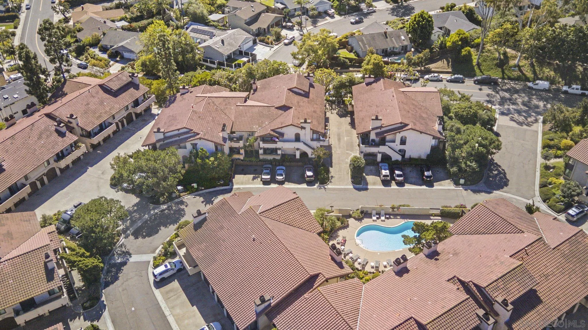 https://cdn.realtyfeed.com/cdn/127/260013730/b5162eaa45726c2a1053a2cfb8d6a13e.webp