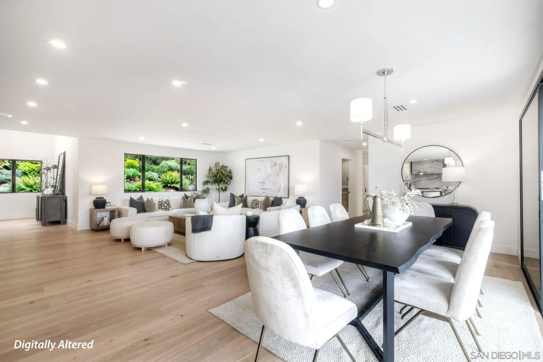 https://cdn.realtyfeed.com/cdn/127/260013734/18377b86b7eecdf5ee90e83a6038e993.webp