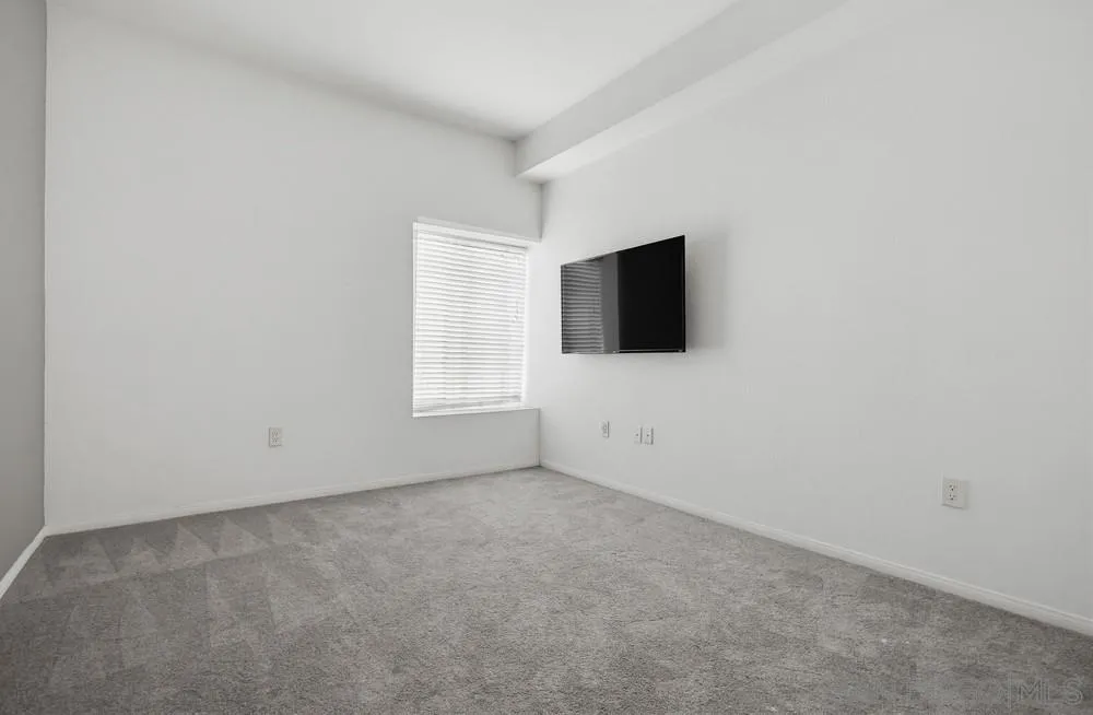 Photo #38: 260013746 Listing: Photo #38