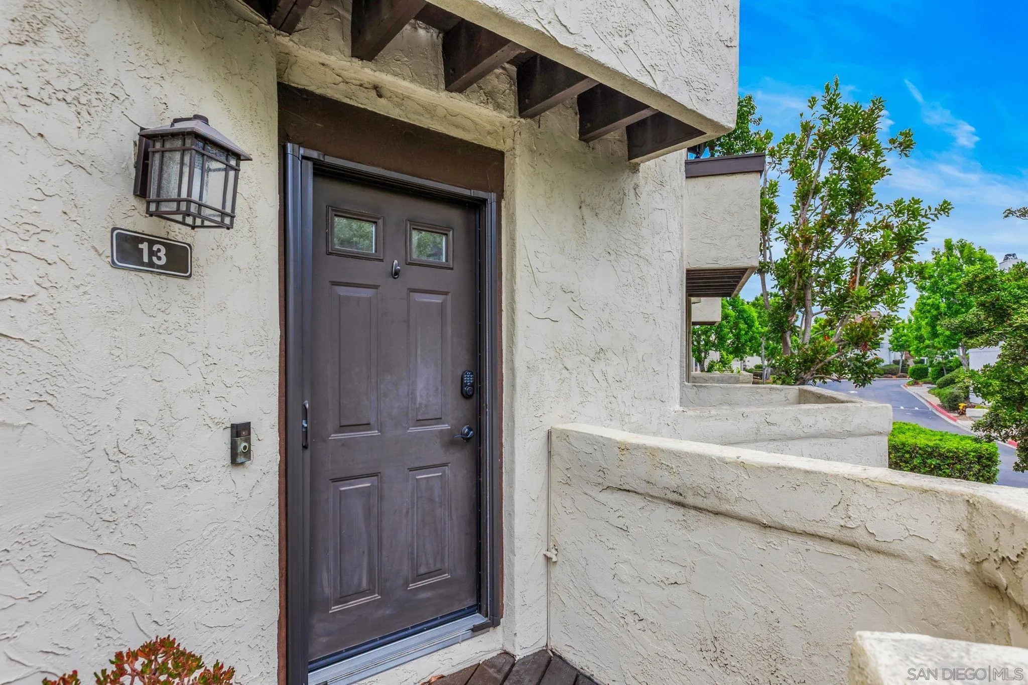 https://cdn.realtyfeed.com/cdn/127/260013747/0e004095f8de53fd54bac1cfe583cda6.webp