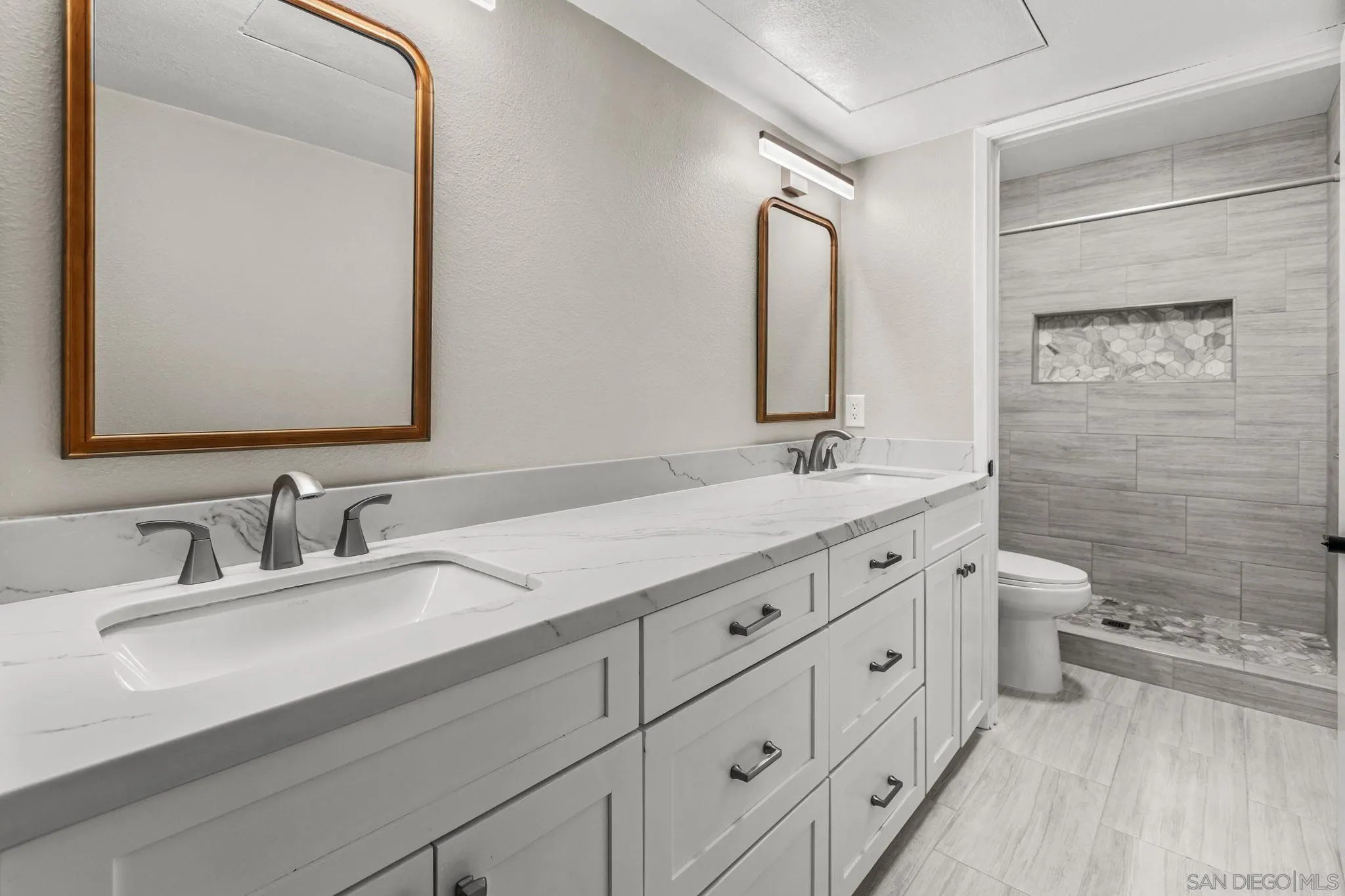 https://cdn.realtyfeed.com/cdn/127/260013747/134d7eccbc7f5a0eb75136fc59ae3ad2.webp