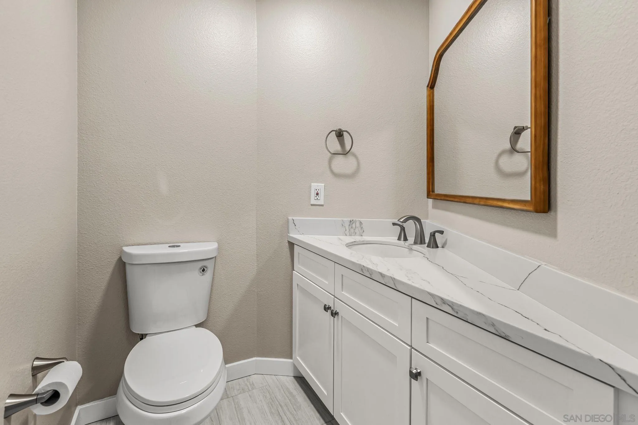 https://cdn.realtyfeed.com/cdn/127/260013747/78ba6c28b5988451e1978173fa1317c7.webp
