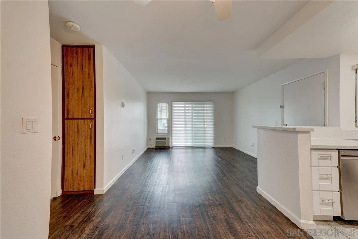 https://cdn.realtyfeed.com/cdn/127/260013751/09a3b2e970cbda7c8685dc52ee9561fa.webp