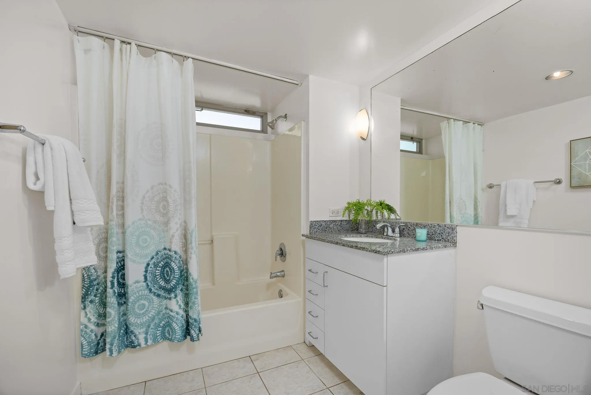 Photo #15: 260013754 Listing: Photo #15