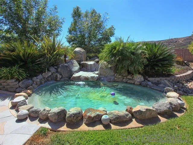 https://cdn.realtyfeed.com/cdn/127/260013760/3c075552615dfd1a5d63f6d6cc2112ce.webp