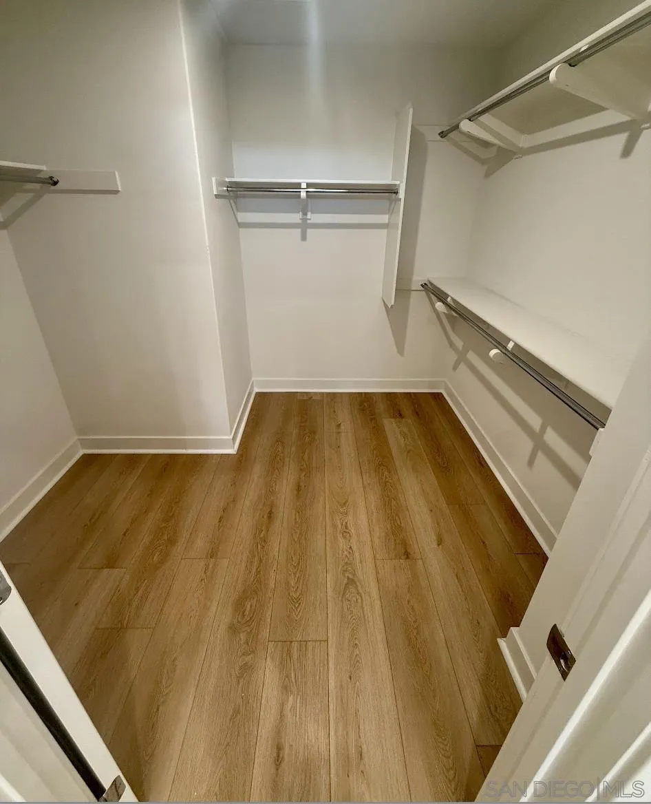 https://cdn.realtyfeed.com/cdn/127/260013763/1246c561b43c0a28560a16710c92f700.webp