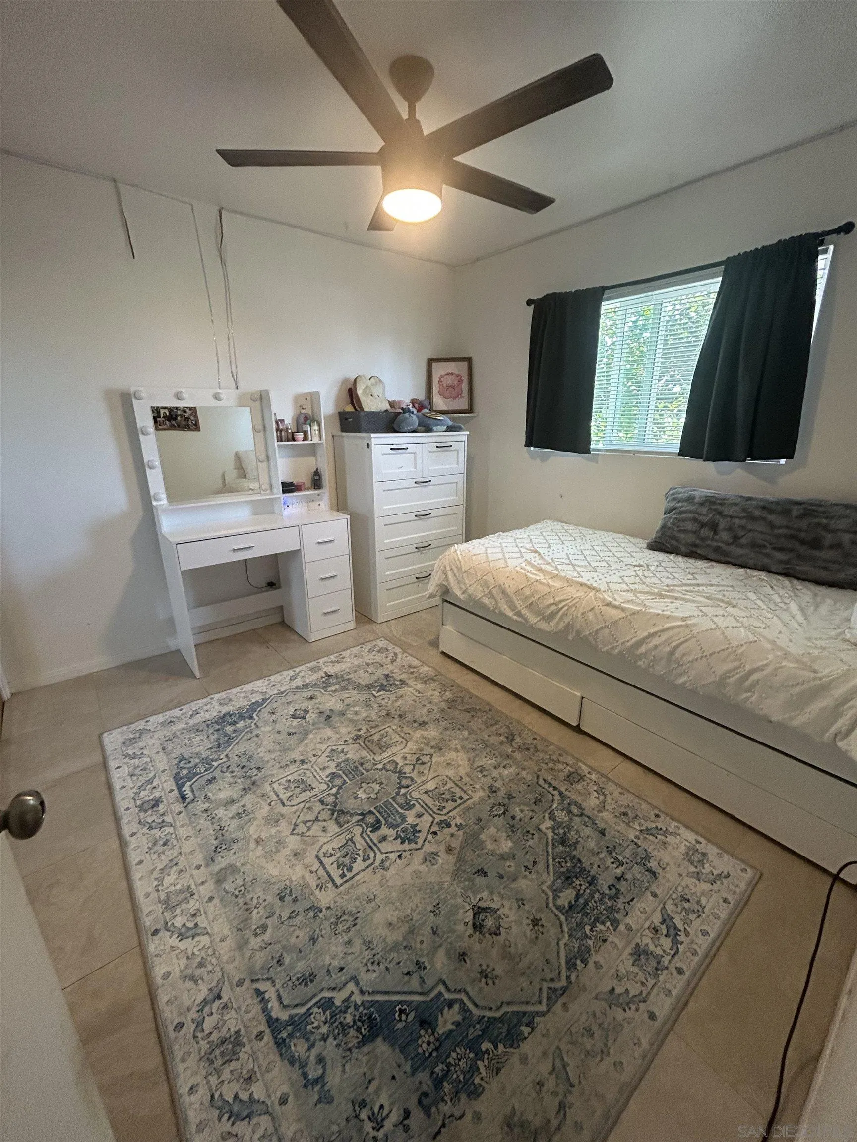 https://cdn.realtyfeed.com/cdn/127/260013767/7eda0a8d3f904bab08e9c8a22419ddb2.webp