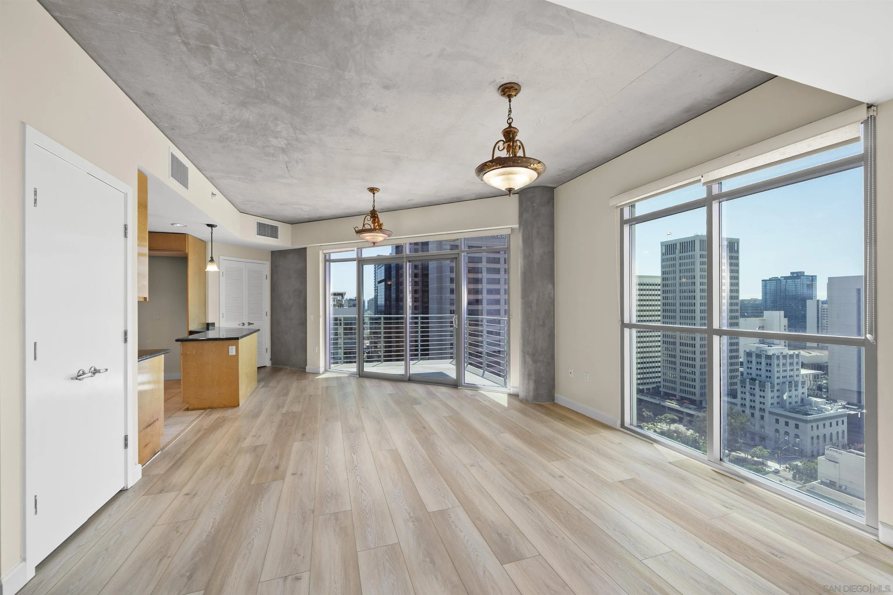 Photo #7: 260013769 Listing: Photo #7