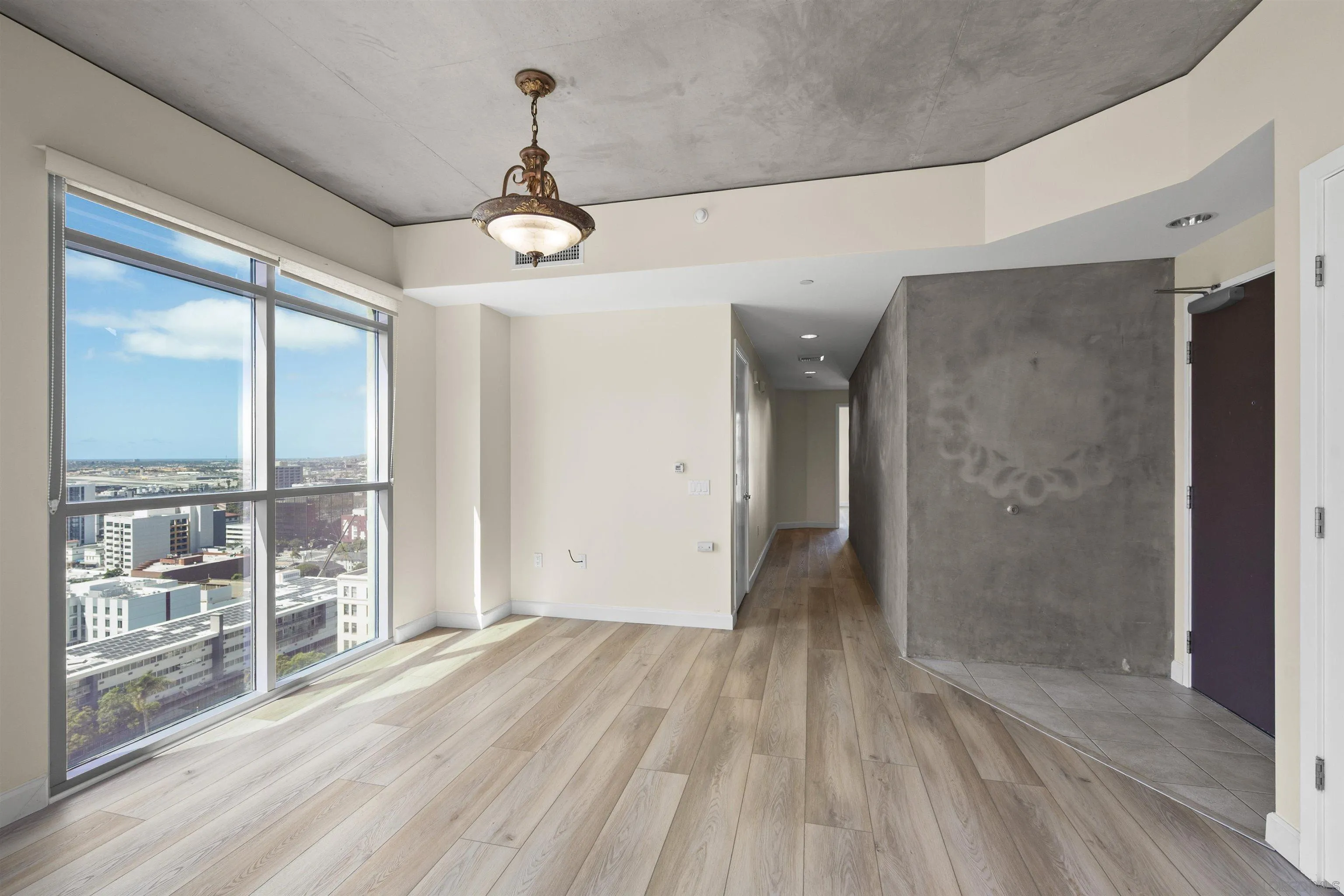 Photo #8: 260013769 Listing: Photo #8