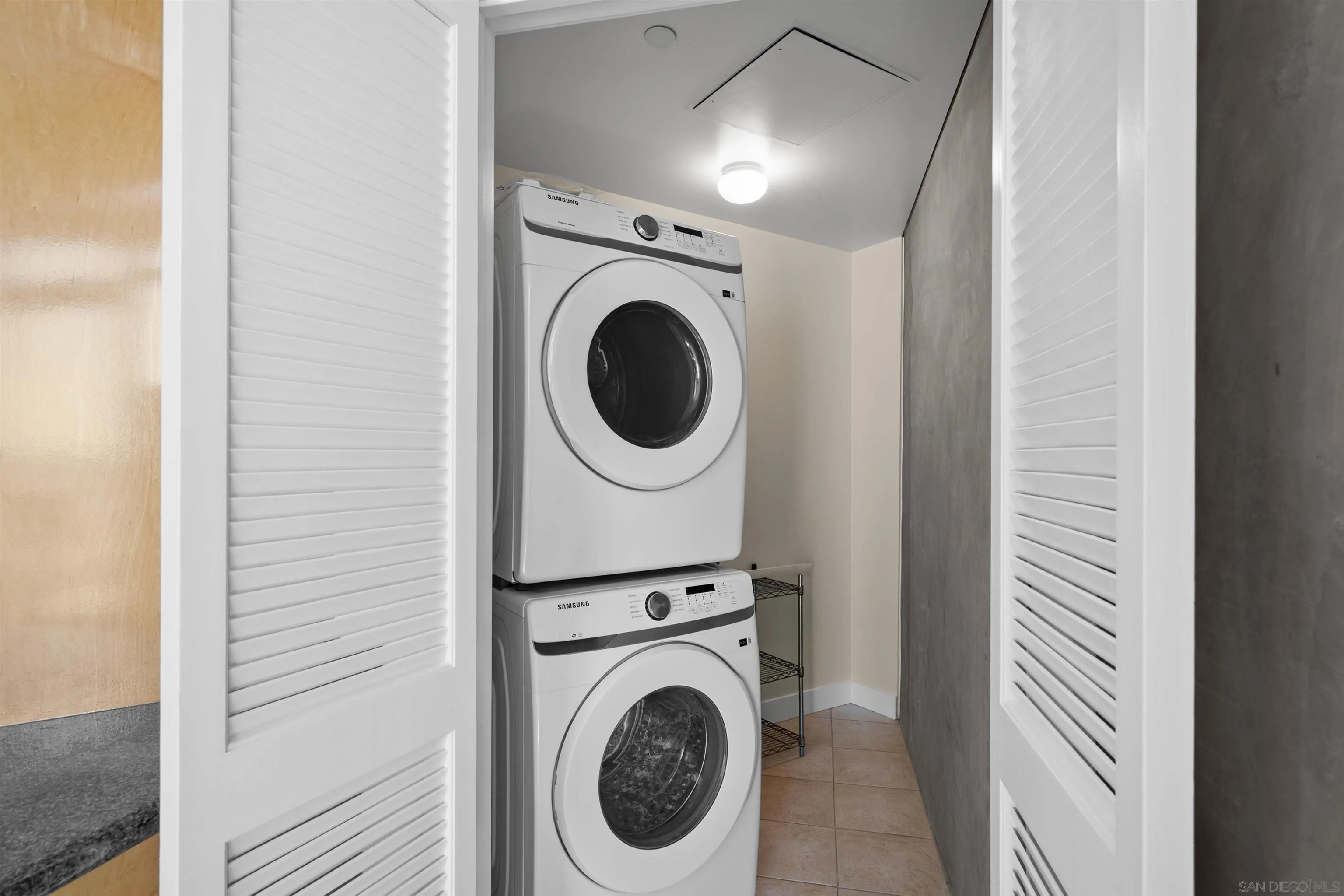 Photo #27: 260013769 Listing: Photo #27