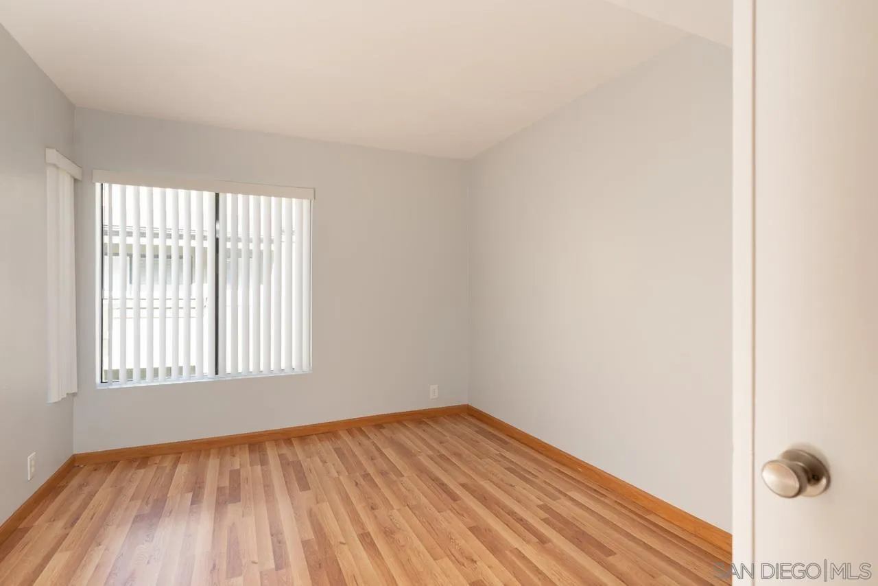 Photo #18: 260013771 Listing: Photo #18