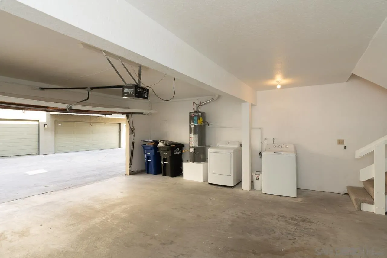Photo #19: 260013771 Listing: Photo #19