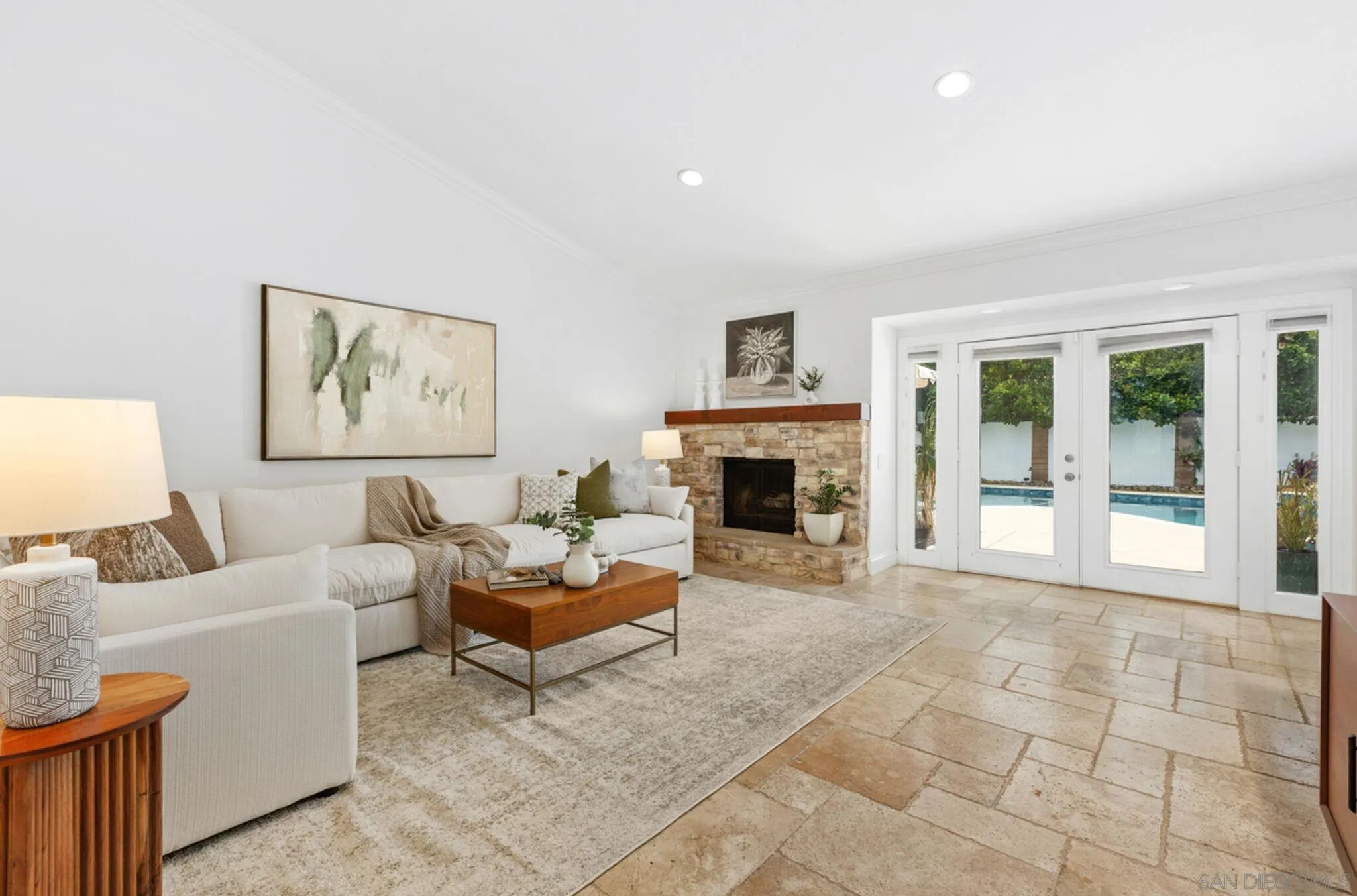 https://cdn.realtyfeed.com/cdn/127/260013773/79cc0fa055252cca3f0cc1a6427ec525.webp