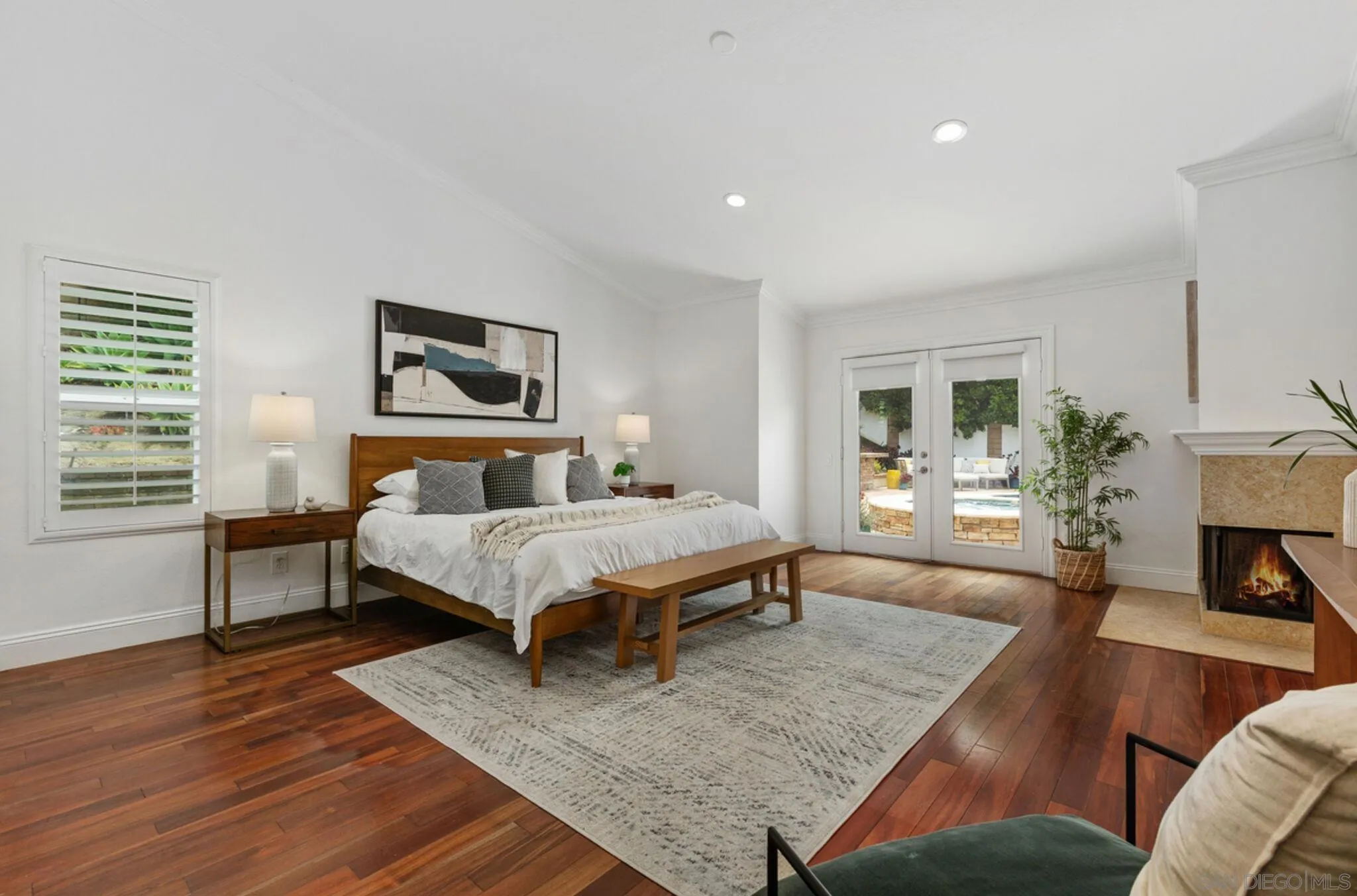 https://cdn.realtyfeed.com/cdn/127/260013773/86f14dbc883687b9de71d79e3297d59d.webp