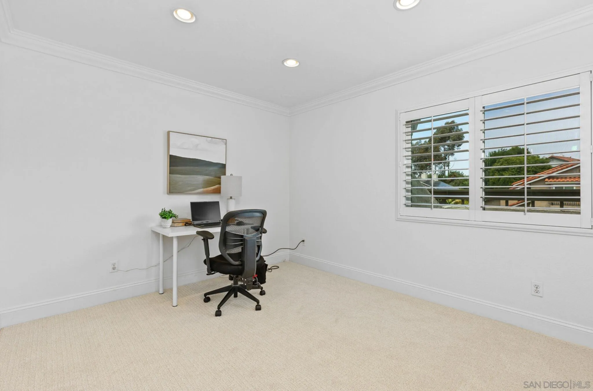 https://cdn.realtyfeed.com/cdn/127/260013773/a58770dad9f4d1b60b176a914767c756.webp
