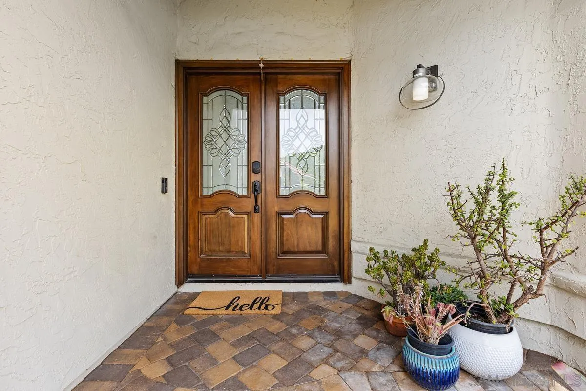 https://cdn.realtyfeed.com/cdn/127/260013773/c7f1c4beb54d086d845f6c6013b3c311.webp