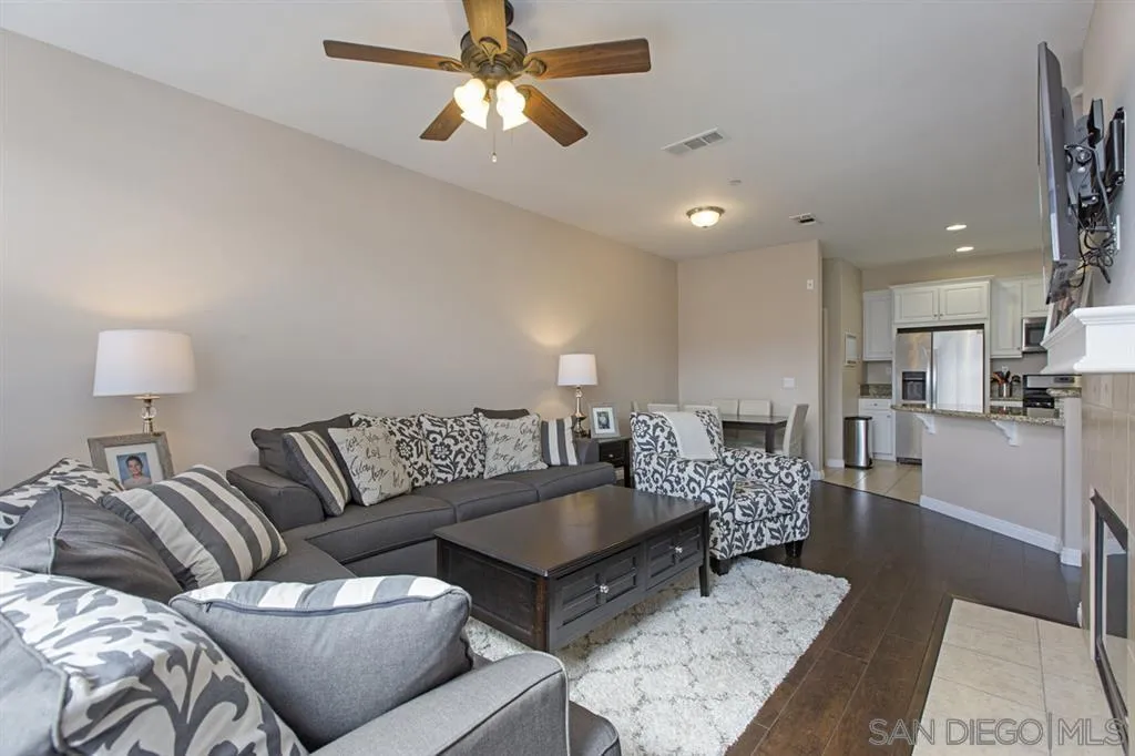 Photo #10: 260013779 Listing: Photo #10