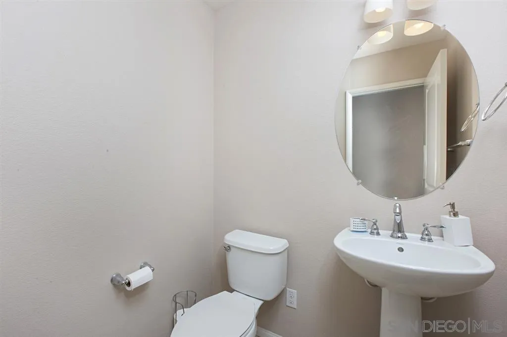 Photo #15: 260013779 Listing: Photo #15