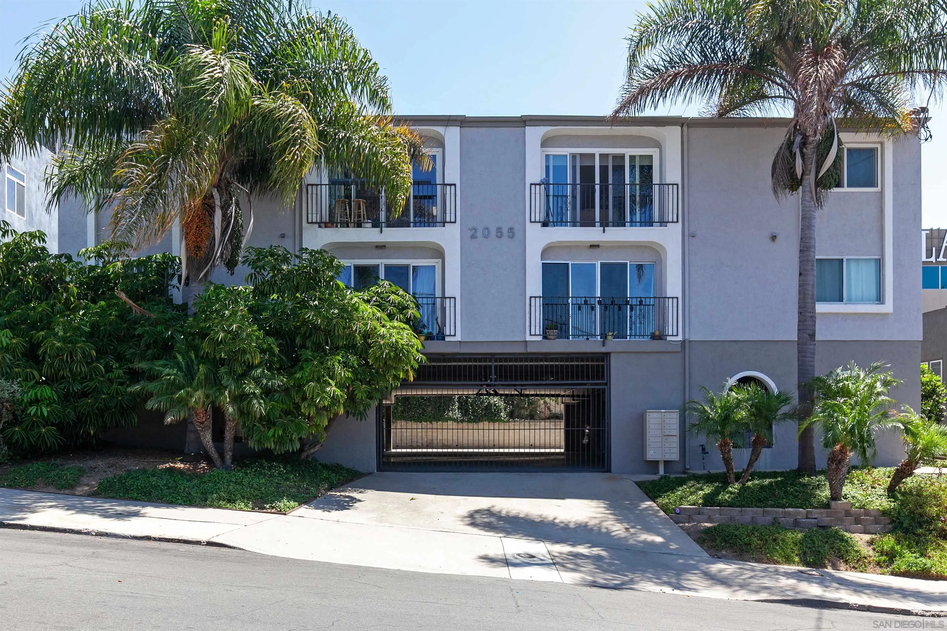 Photo #2: 260013781 Listing: Photo #2