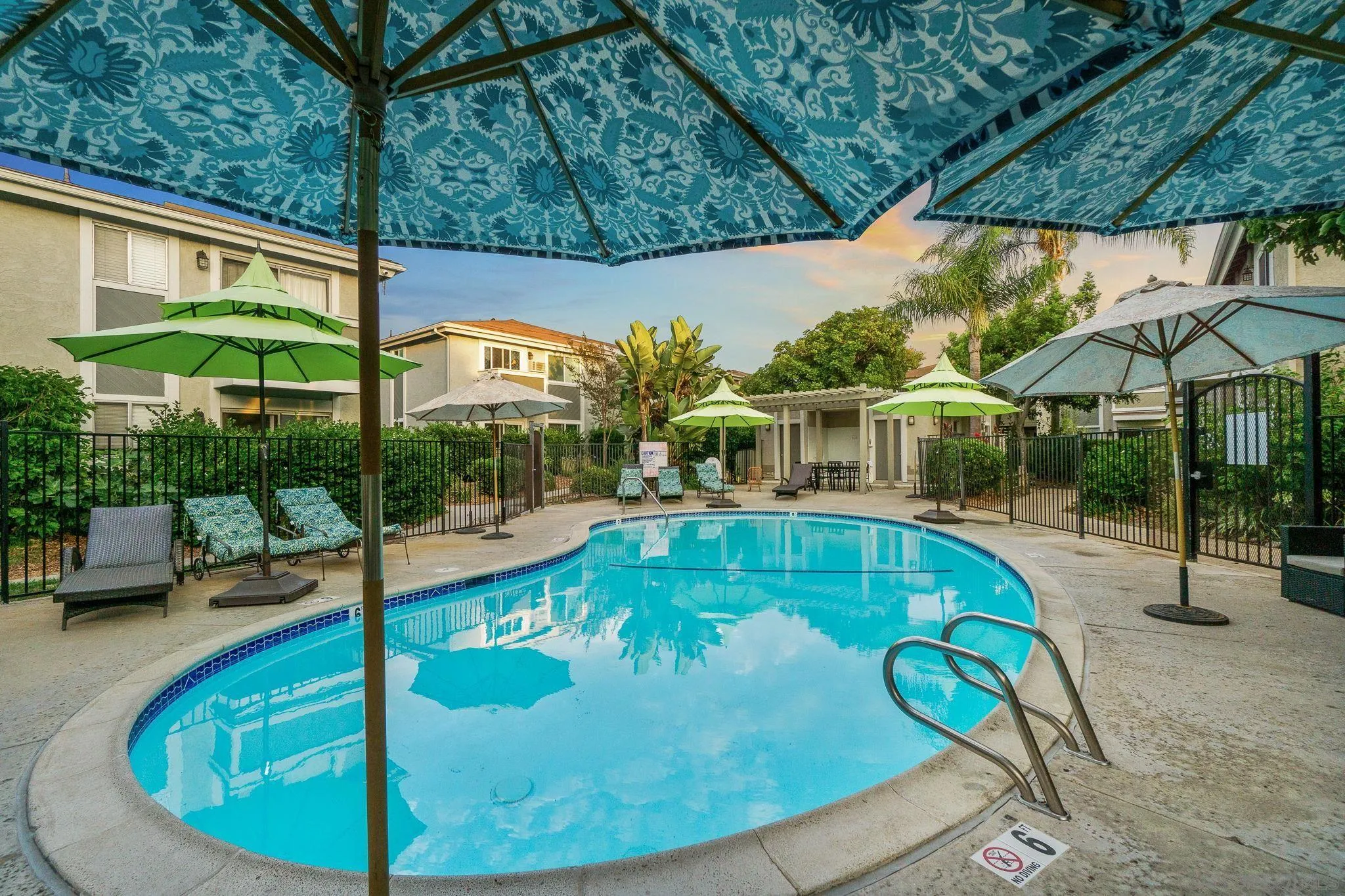 Photo #33: 260013787 Listing: Photo #33