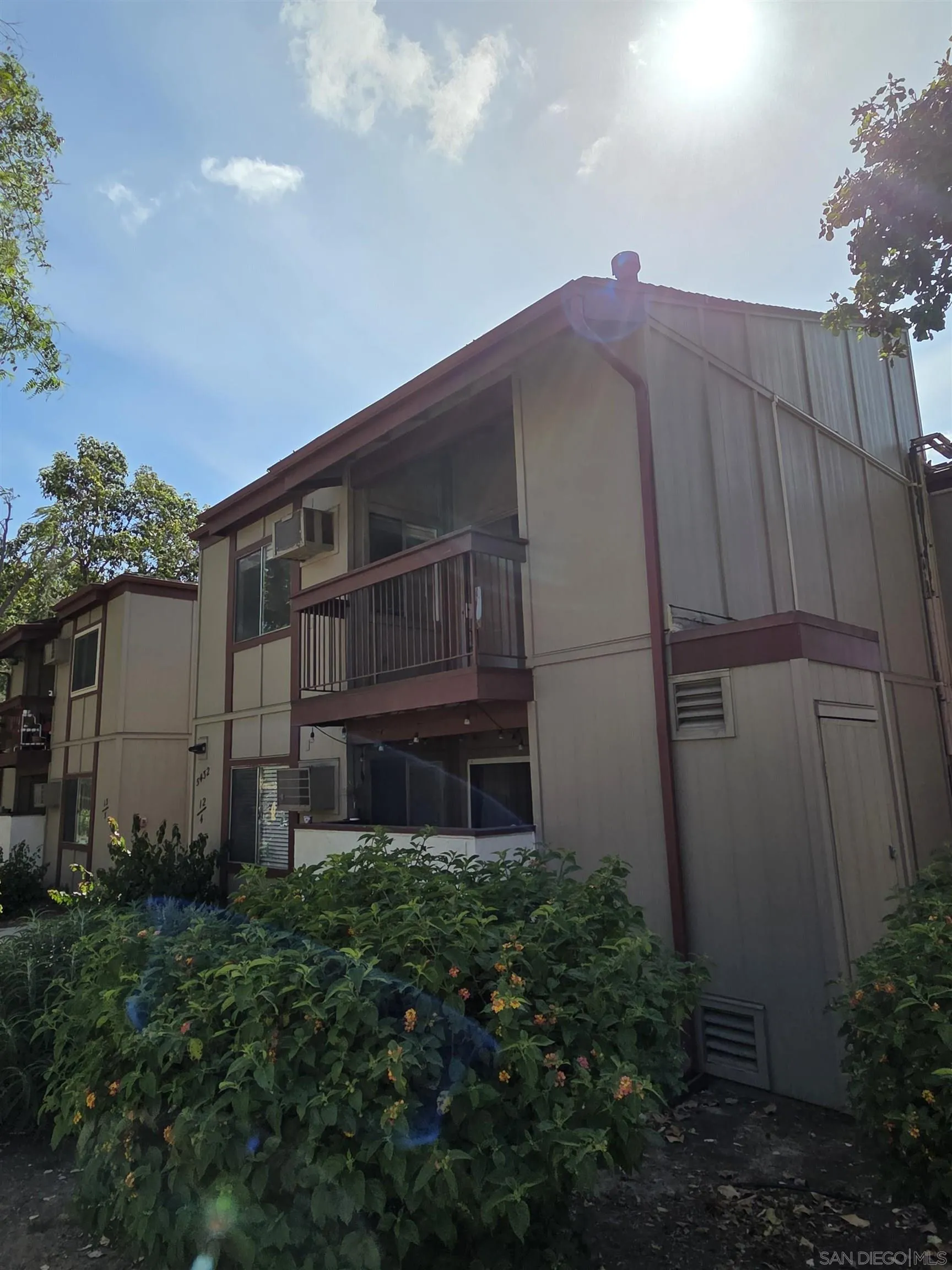 San Diego, CA 92120
