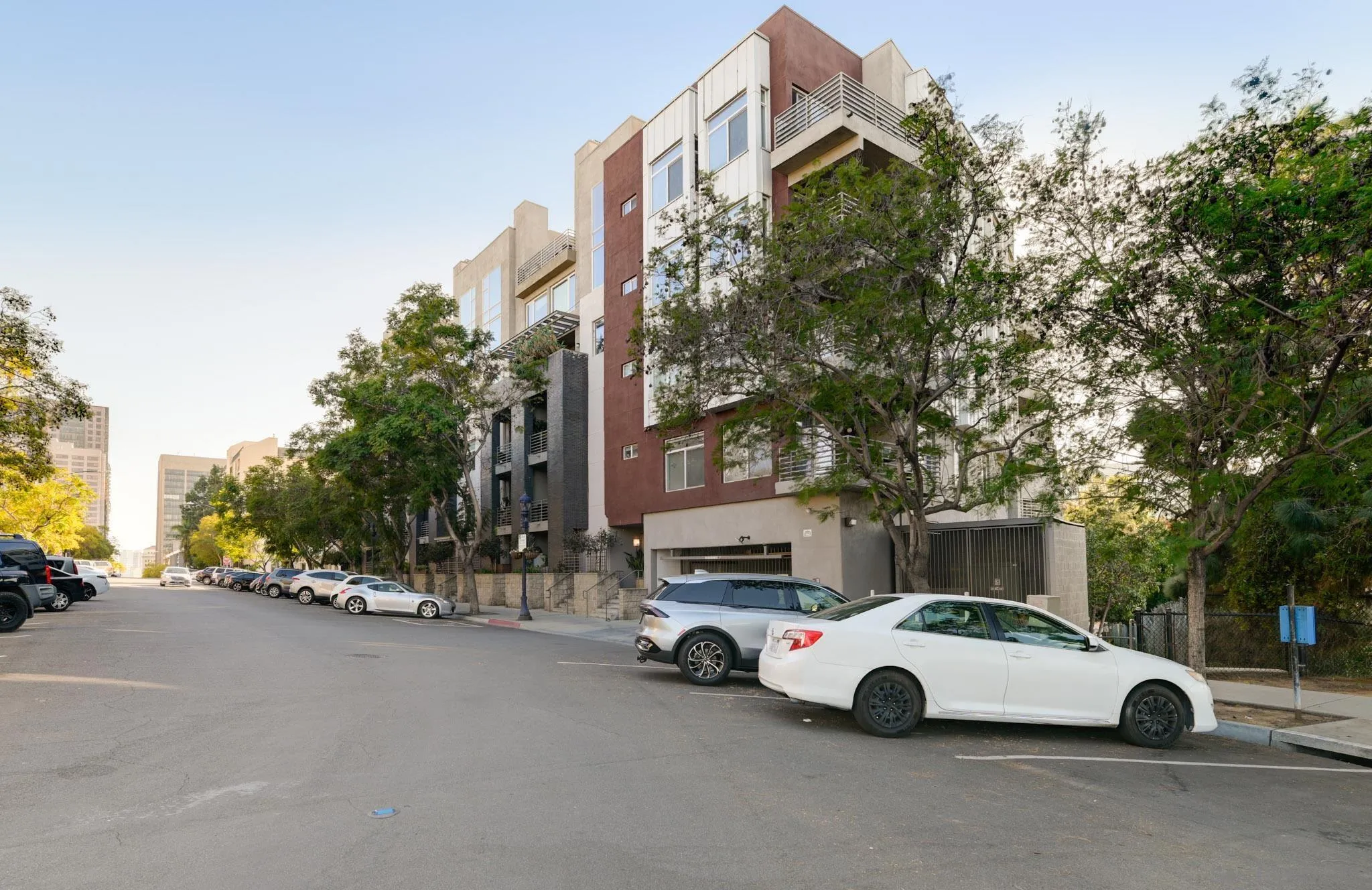 https://cdn.realtyfeed.com/cdn/127/260013794/1cbbaa8e3ae33f2d8a71e1c994600519.webp