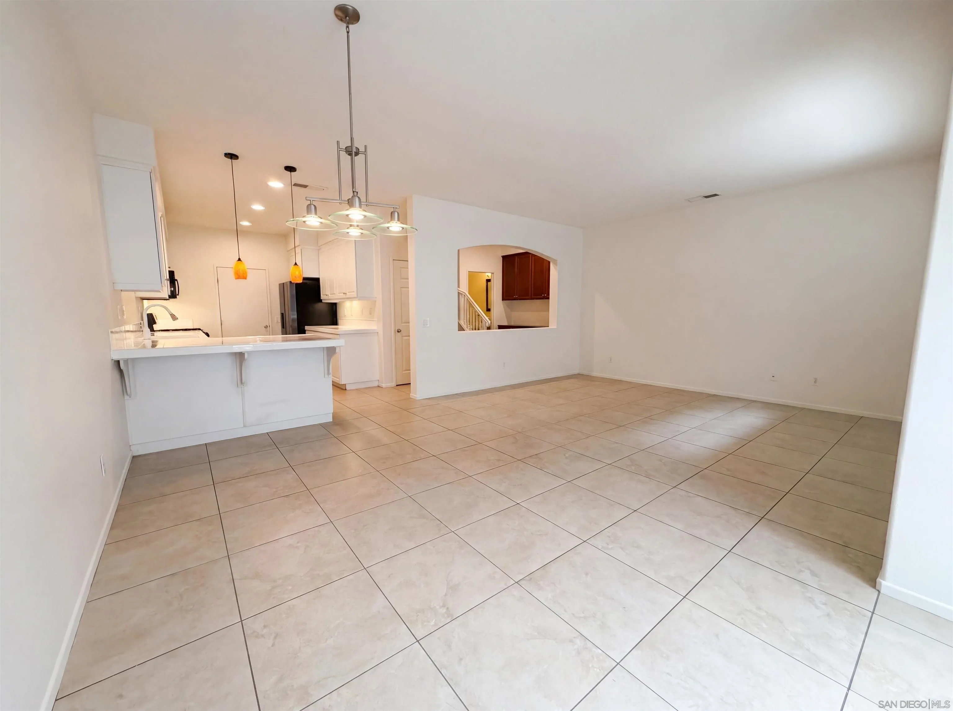 Photo #6: 260013797 Listing: Photo #6